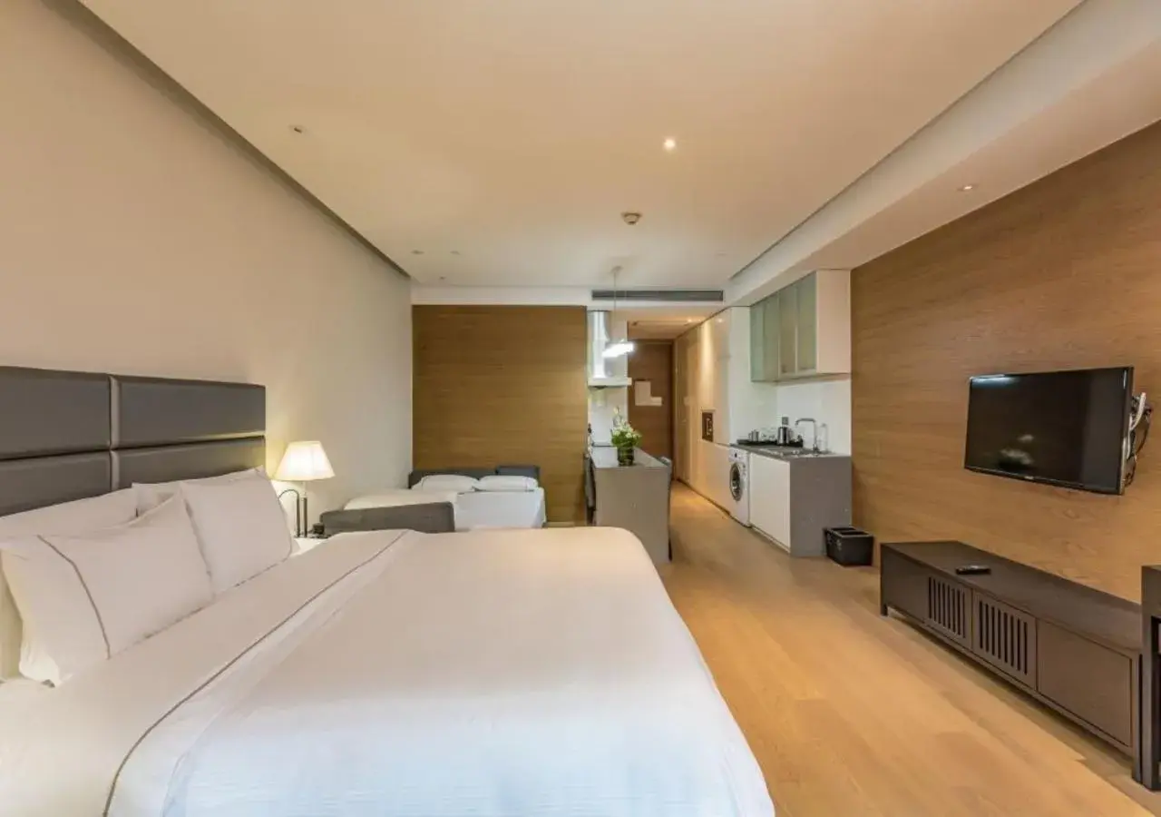 Family Studio in The Westin Xi'an - Enjoy 2 Free bottles of beer Family Studio in The Westin Xi'an - Enjoy 2 Free bottles of beer