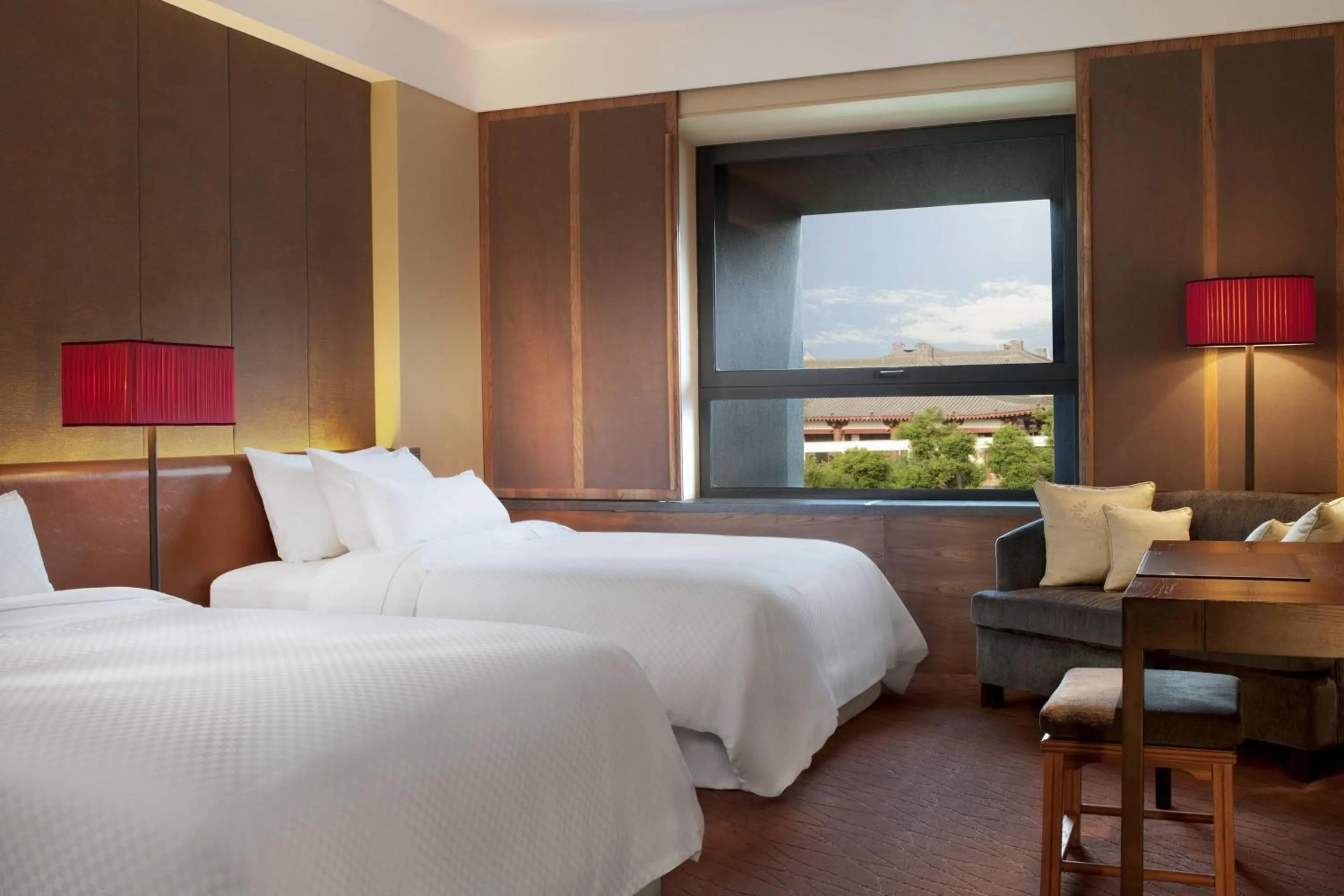 Photo of the whole room, Bed in The Westin Xi'an