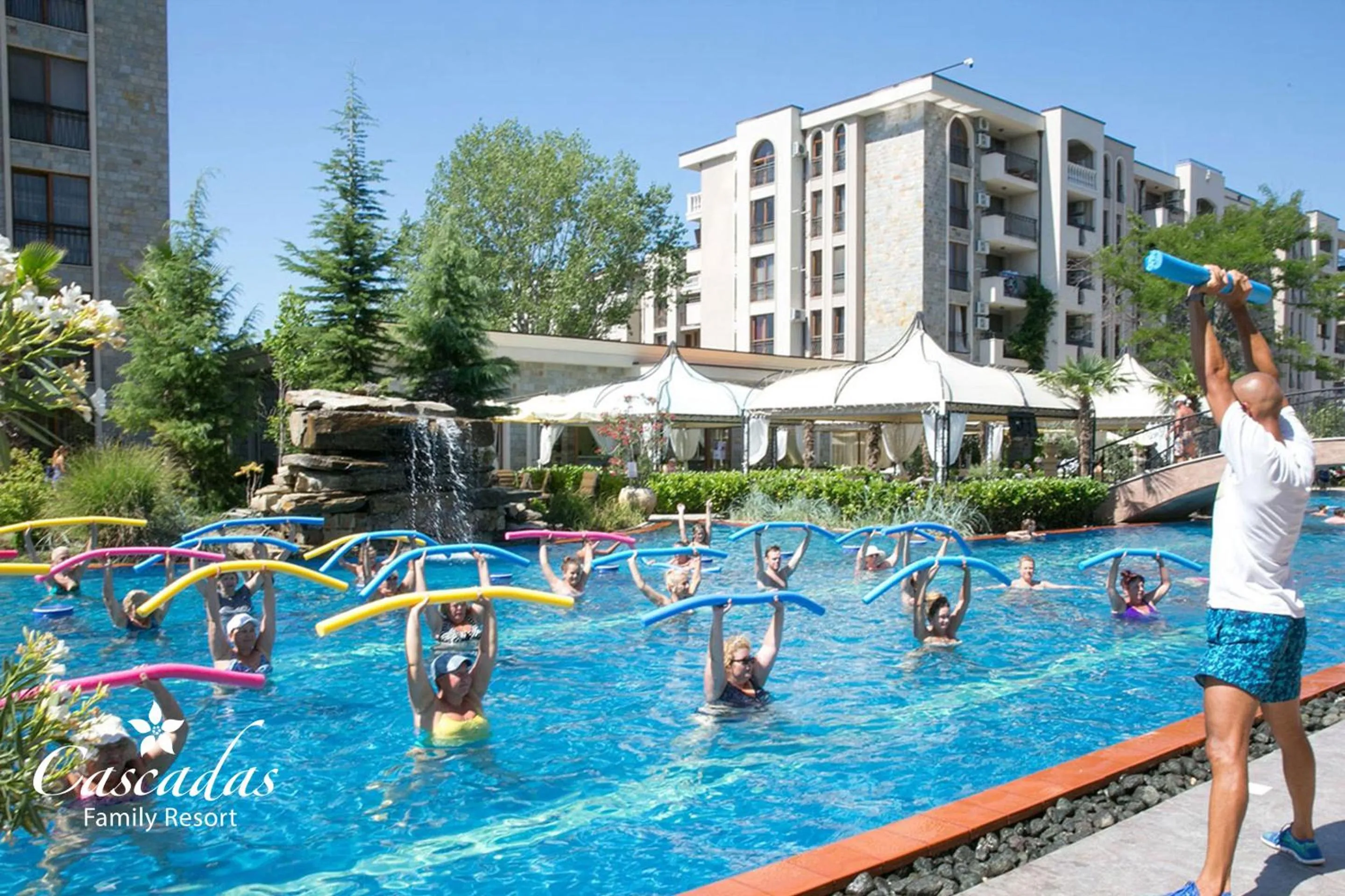 Swimming pool in Cascadas Family Resort