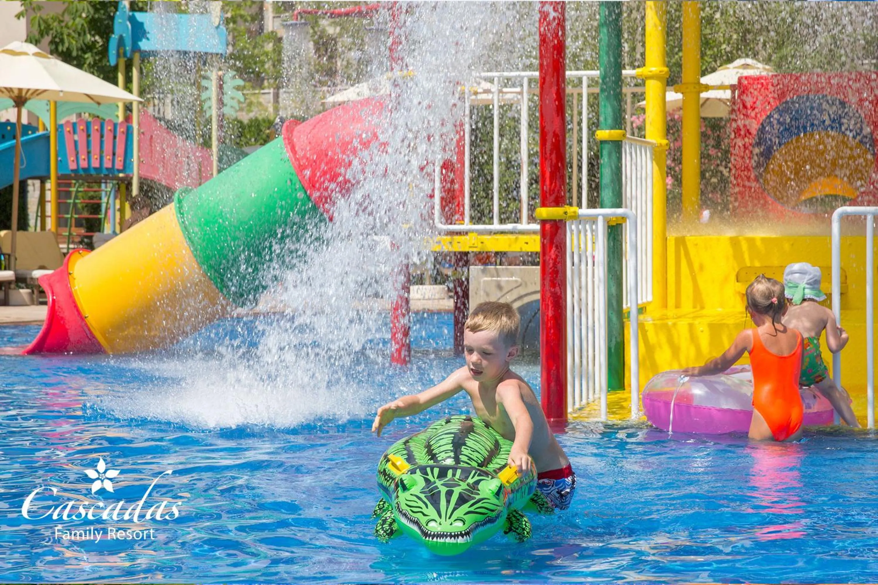 Activities in Cascadas Family Resort