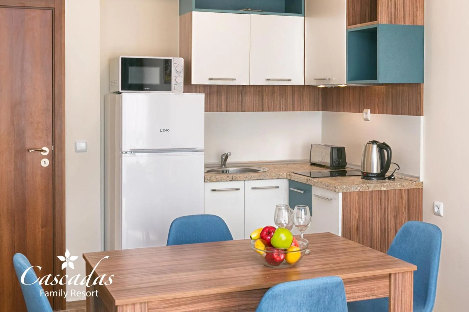 Coffee/tea facilities in Cascadas Family Resort