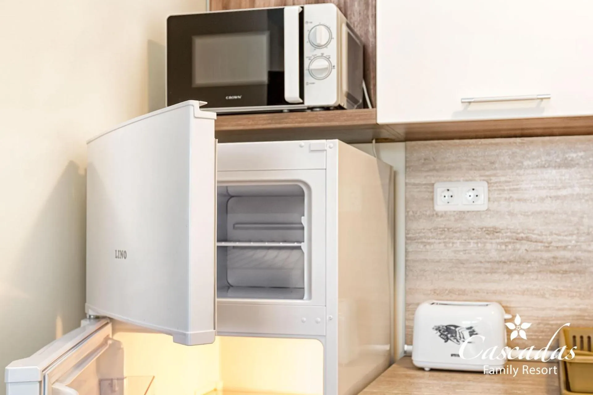 Coffee/tea facilities in Cascadas Family Resort