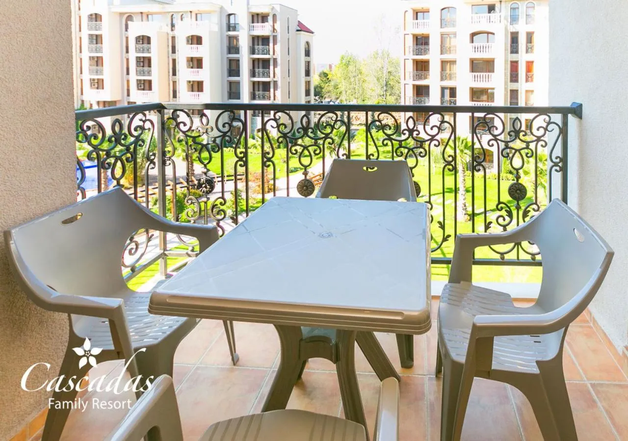Balcony/Terrace in Cascadas Family Resort