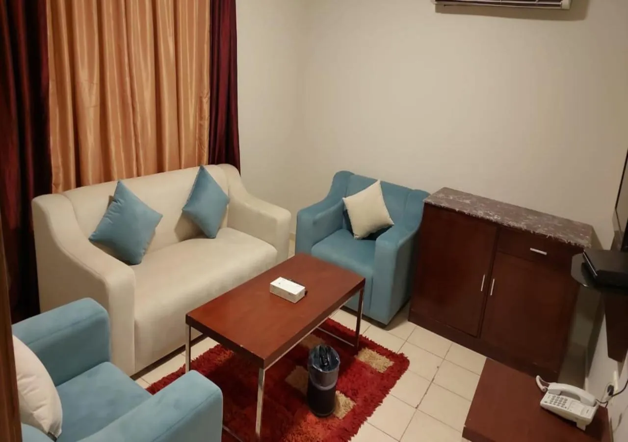 Seating area in Raoum Inn Majmaa