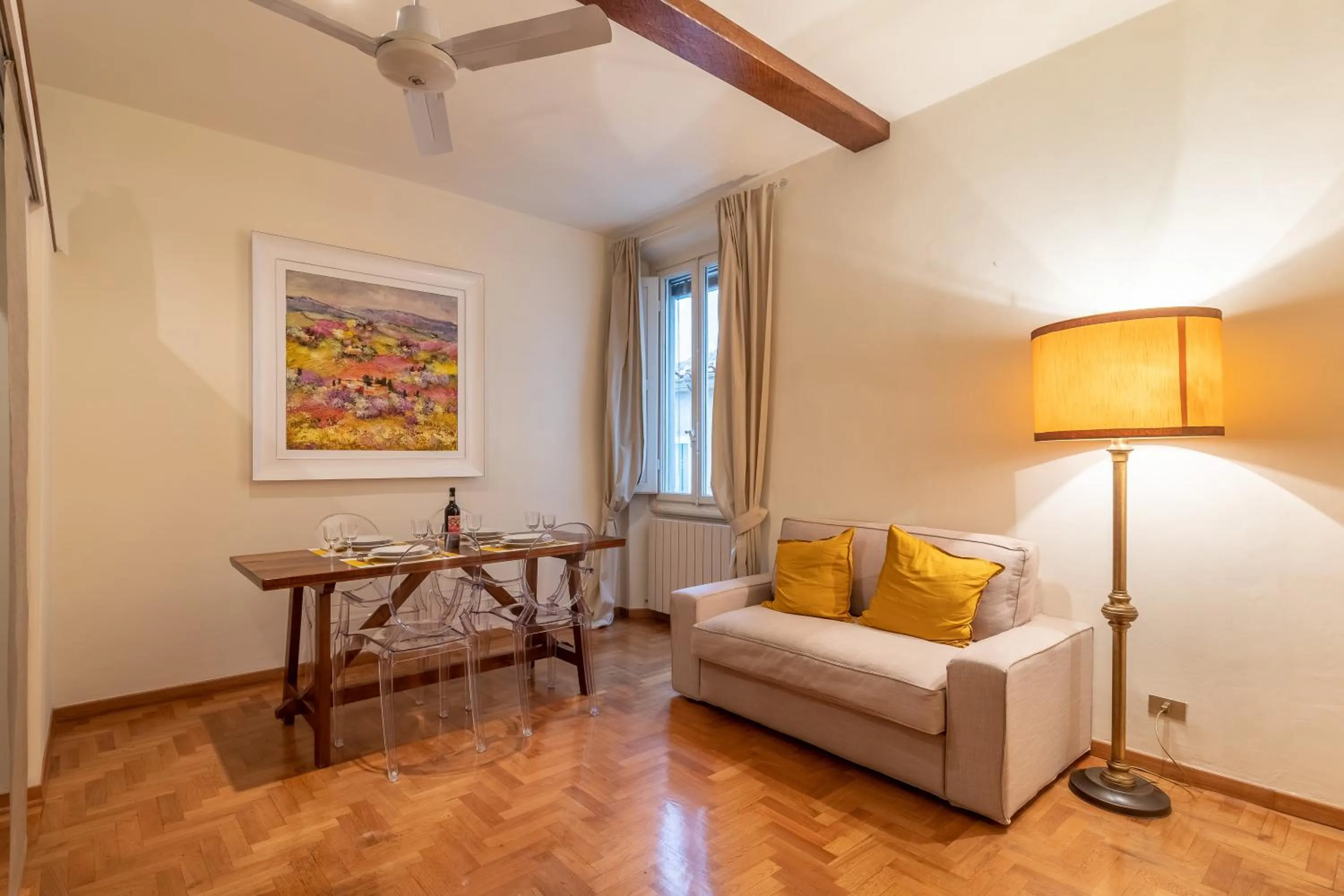 Living room in The Painters house in Santa Croce by Mmega