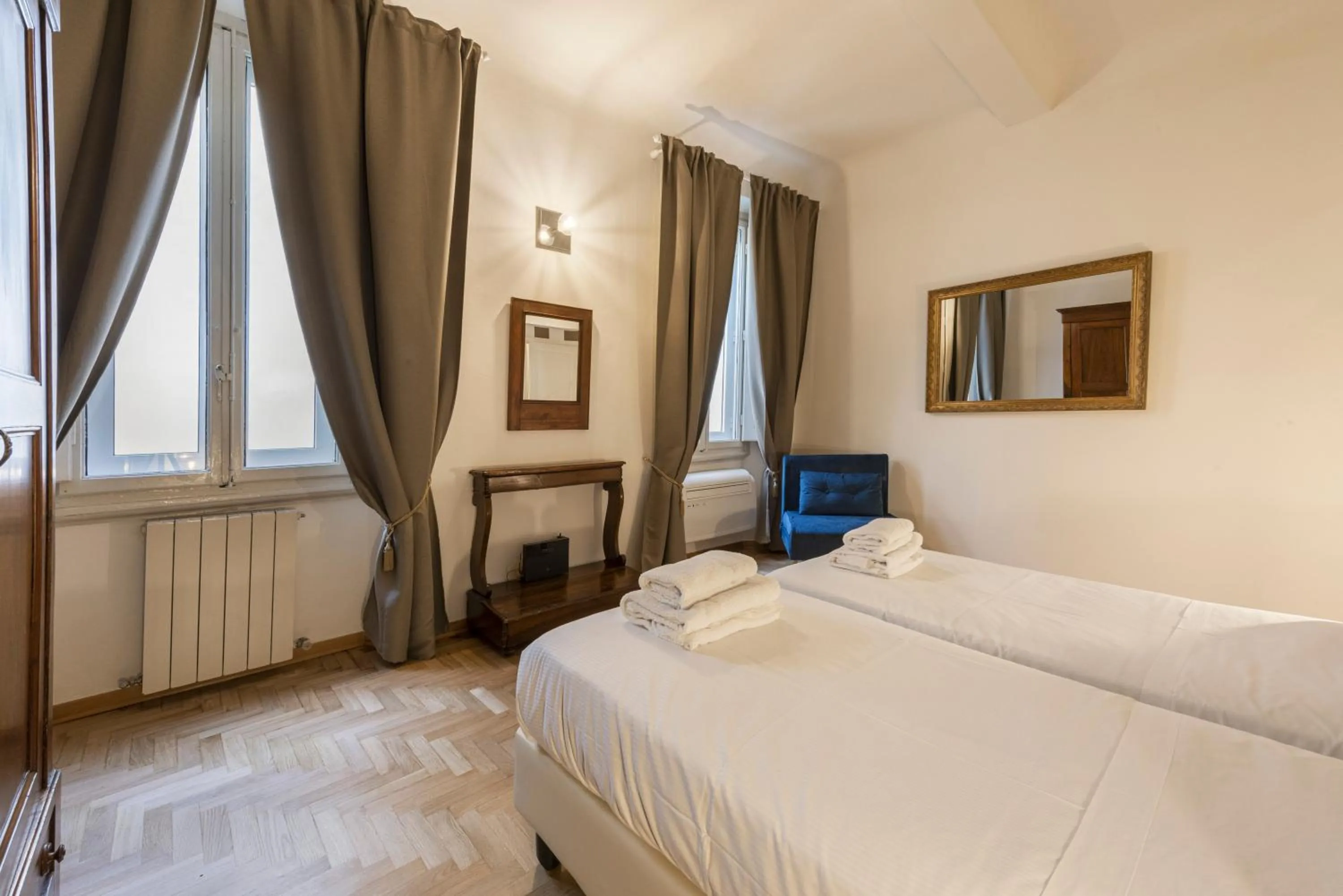 Bed in Santa Croce Retreat by Mmega