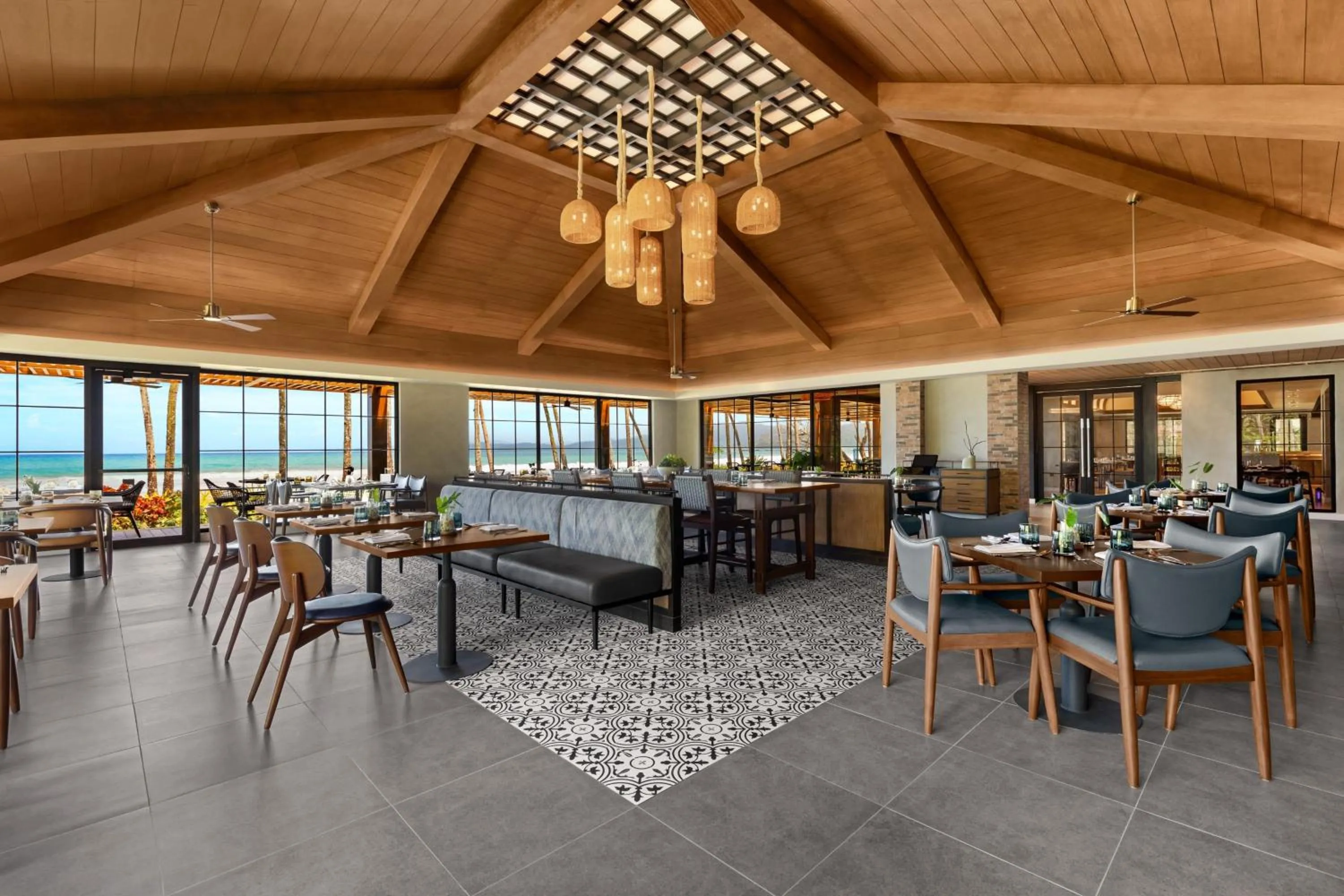 Restaurant/places to eat in Four Points by Sheraton Palawan Puerto Princesa