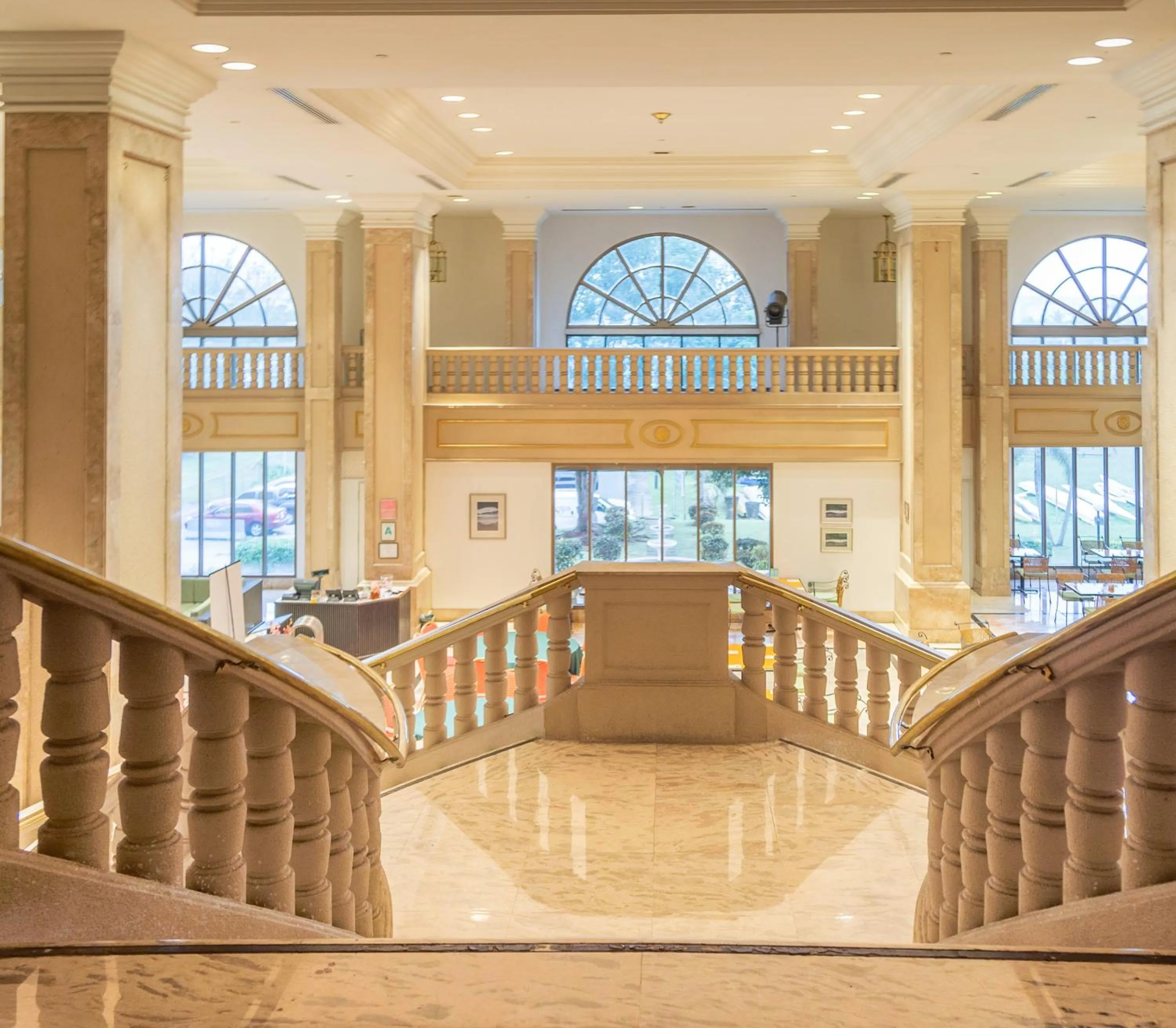 Lounge or bar in Holiday Resort & Spa Guam