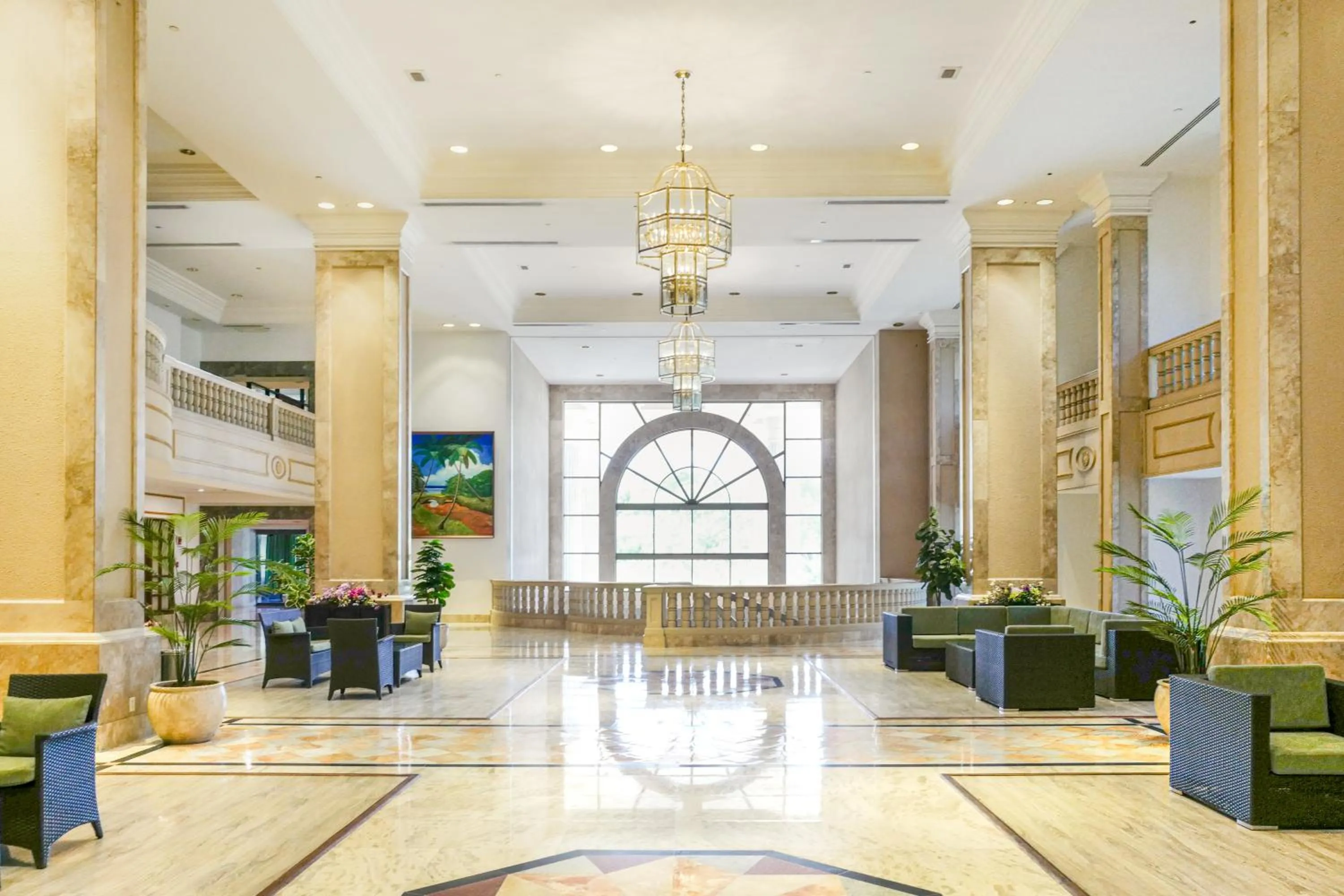 Lobby or reception in Holiday Resort & Spa Guam