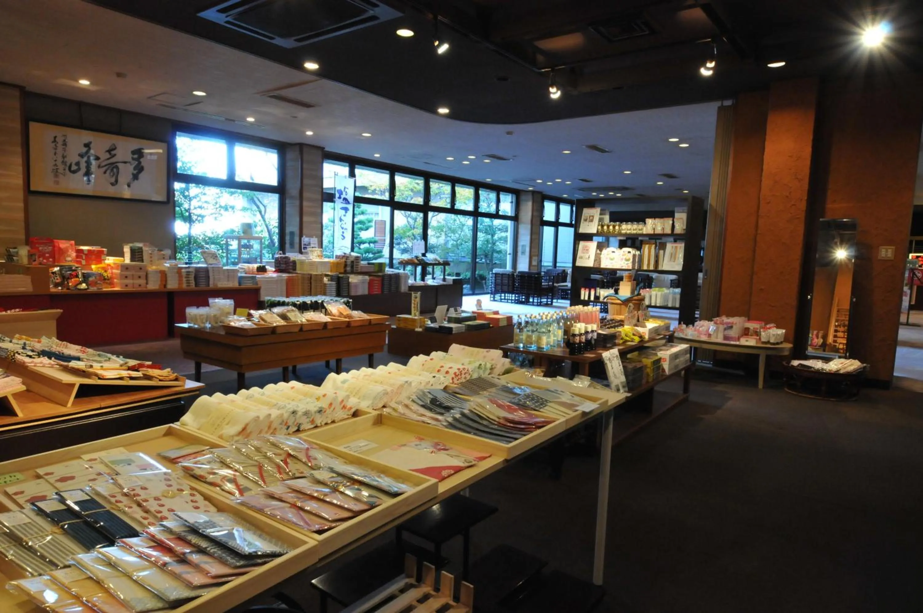 On-site shops in Kohan-no-Yado Morimoto