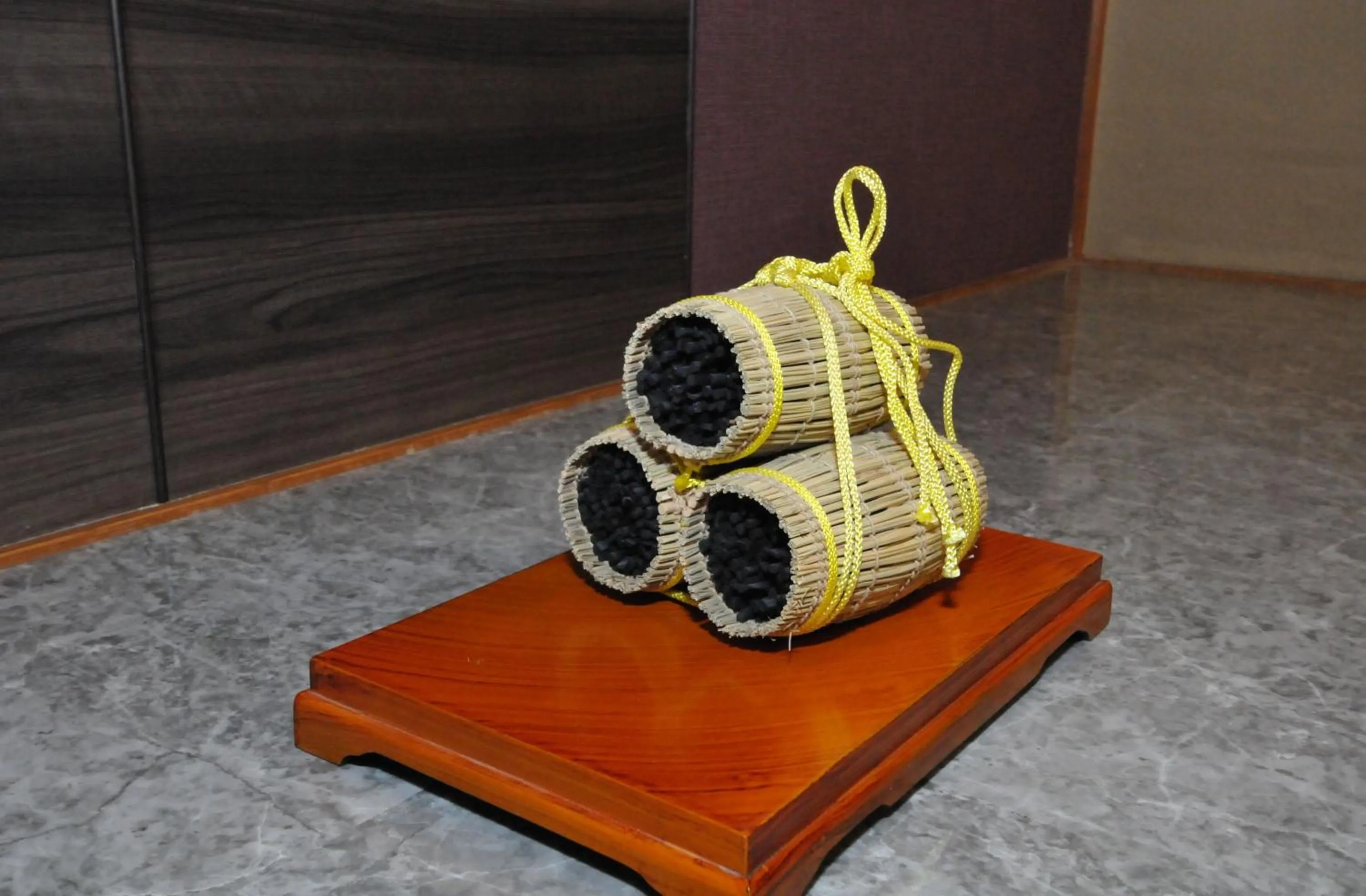 Decorative detail in Kohan-no-Yado Morimoto