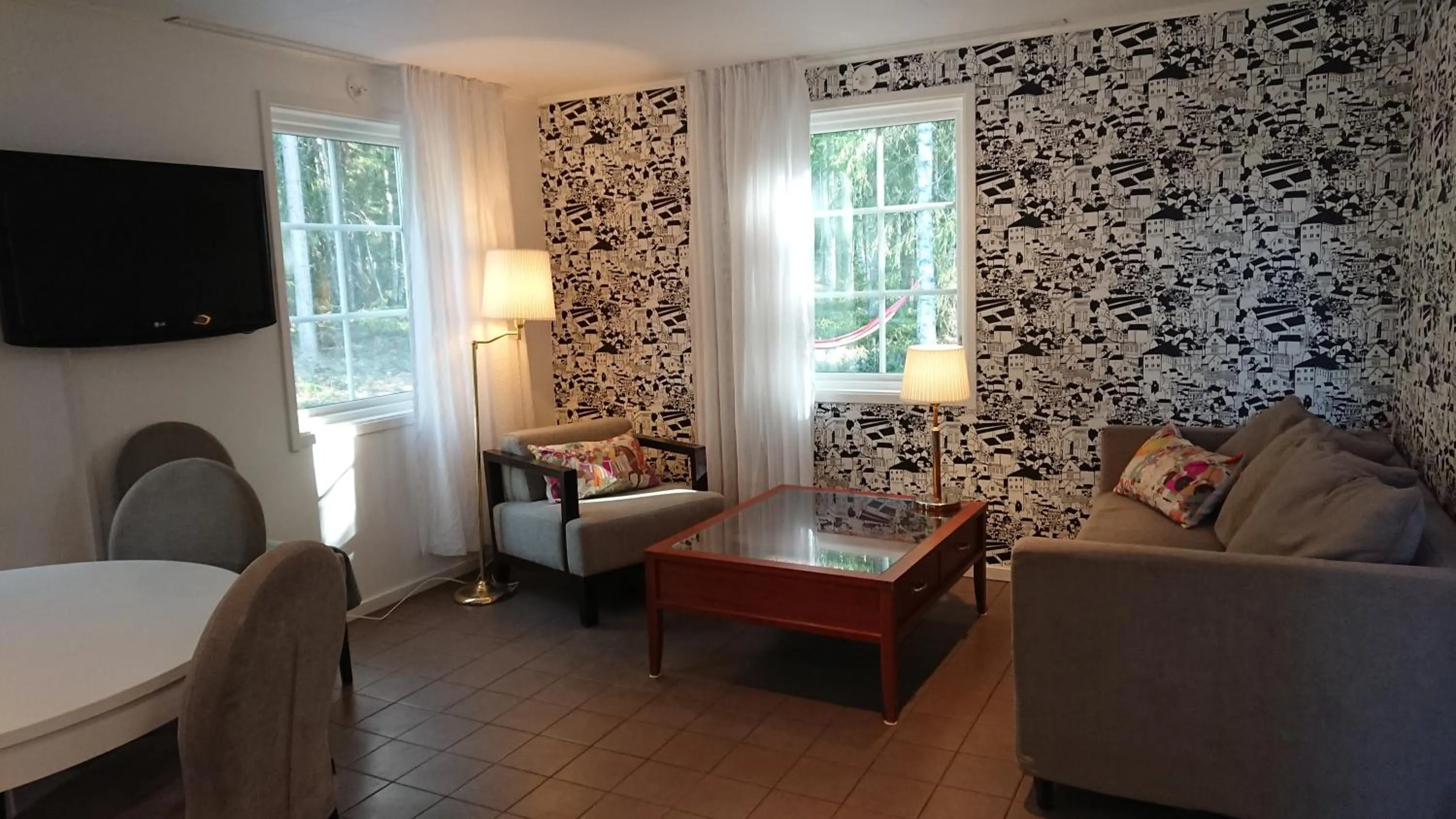 Living room in IGMA Lodge