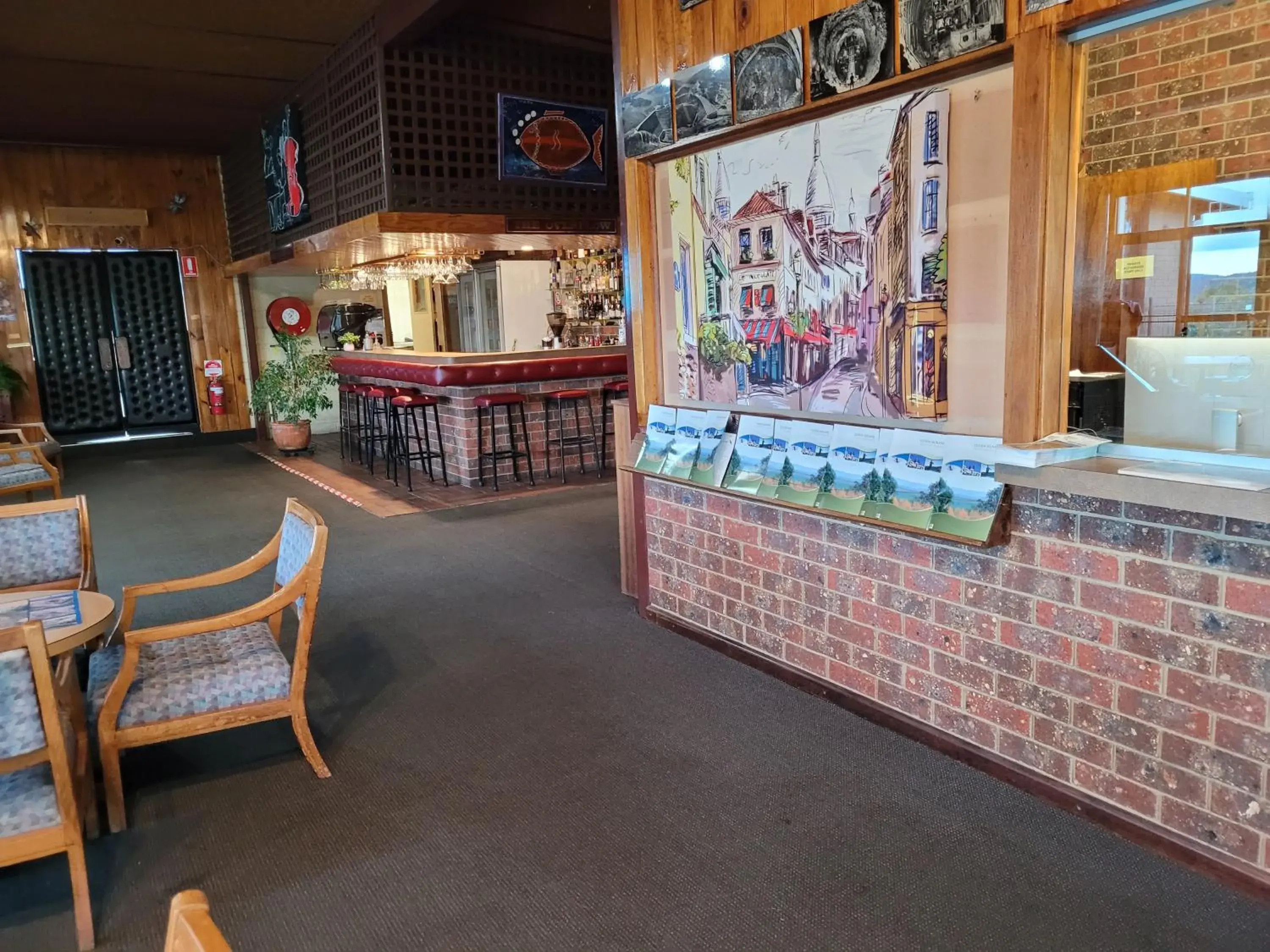 Property building in Cooma High Country Motel Property building in Cooma High Country Motel