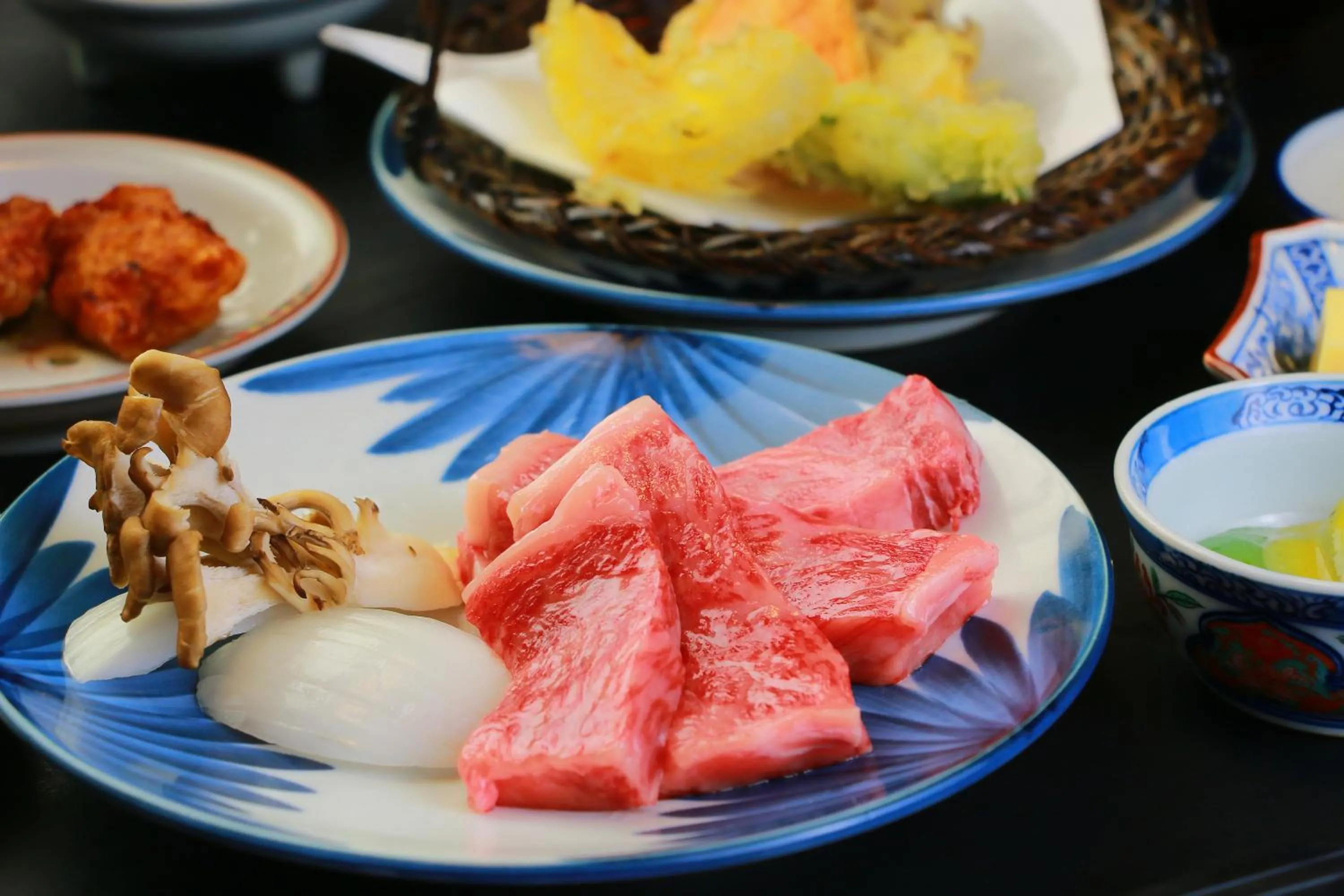 Dinner in Family Ryokan Kawakyu with Showa Retro, private hot spring