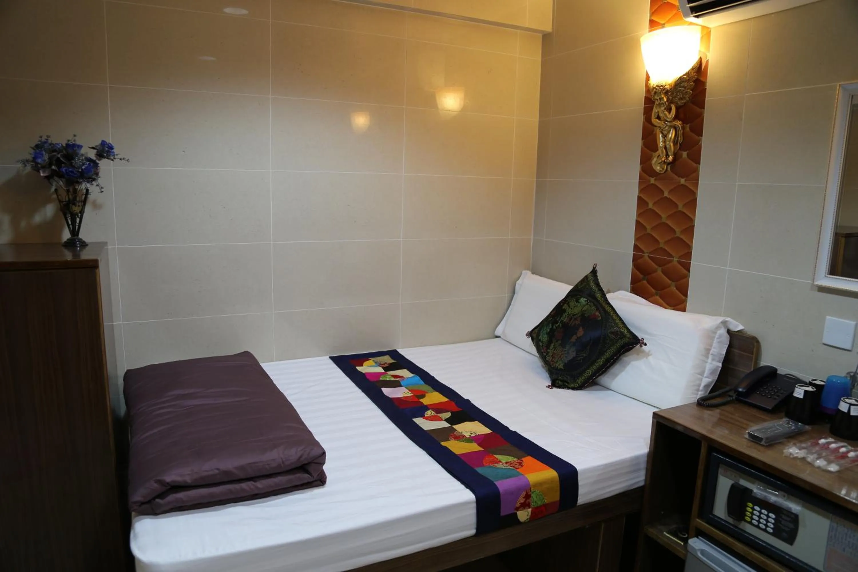 Bed in New Tokyo Hostel