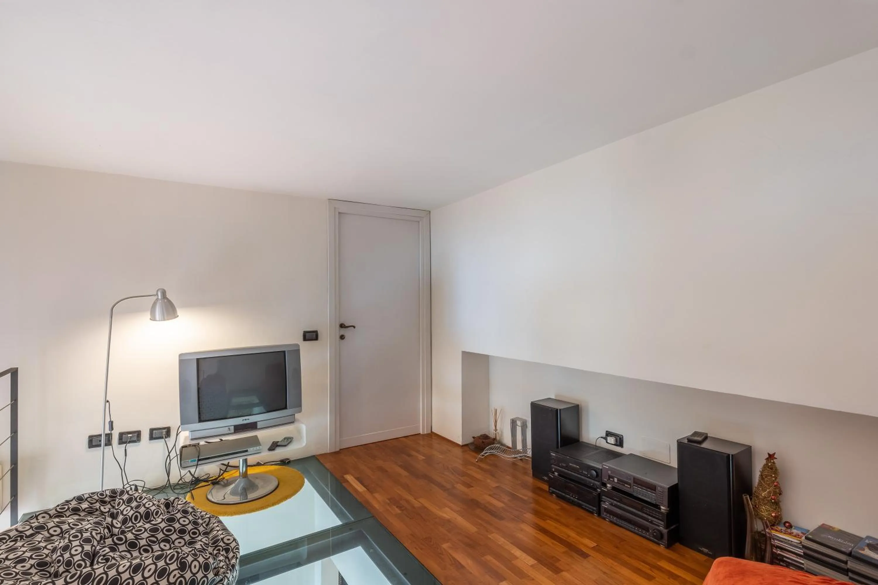 TV and multimedia in Venezia Terrace by Mmega