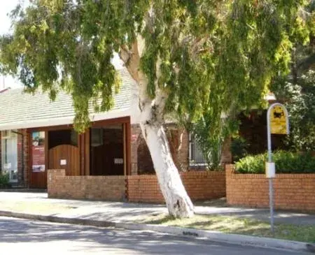 Facade/entrance in Ultimate Apartments Bondi Beach Facade/entrance in Ultimate Apartments Bondi Beach