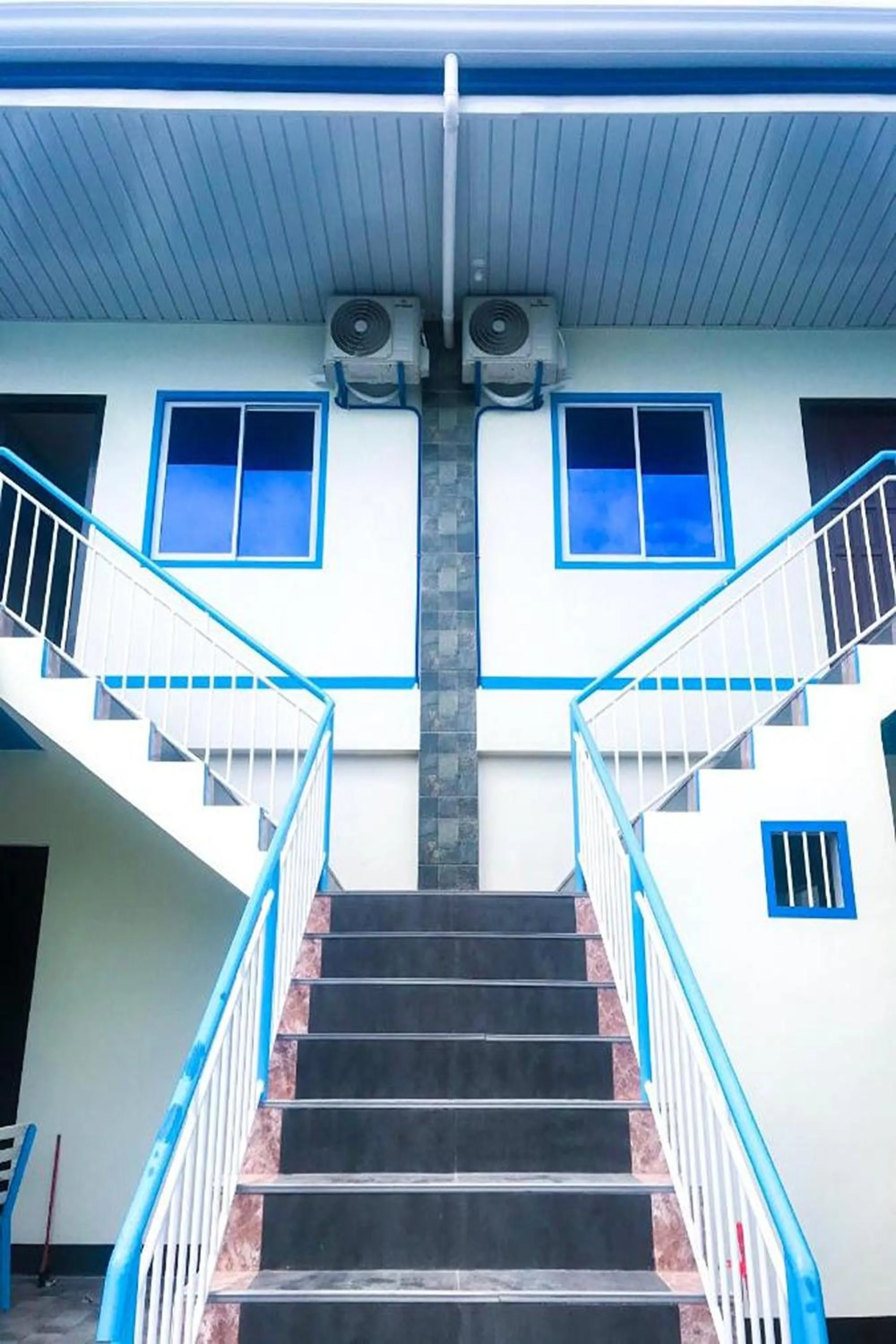 Property building in Diane Sunshine Villa Panglao near Beach