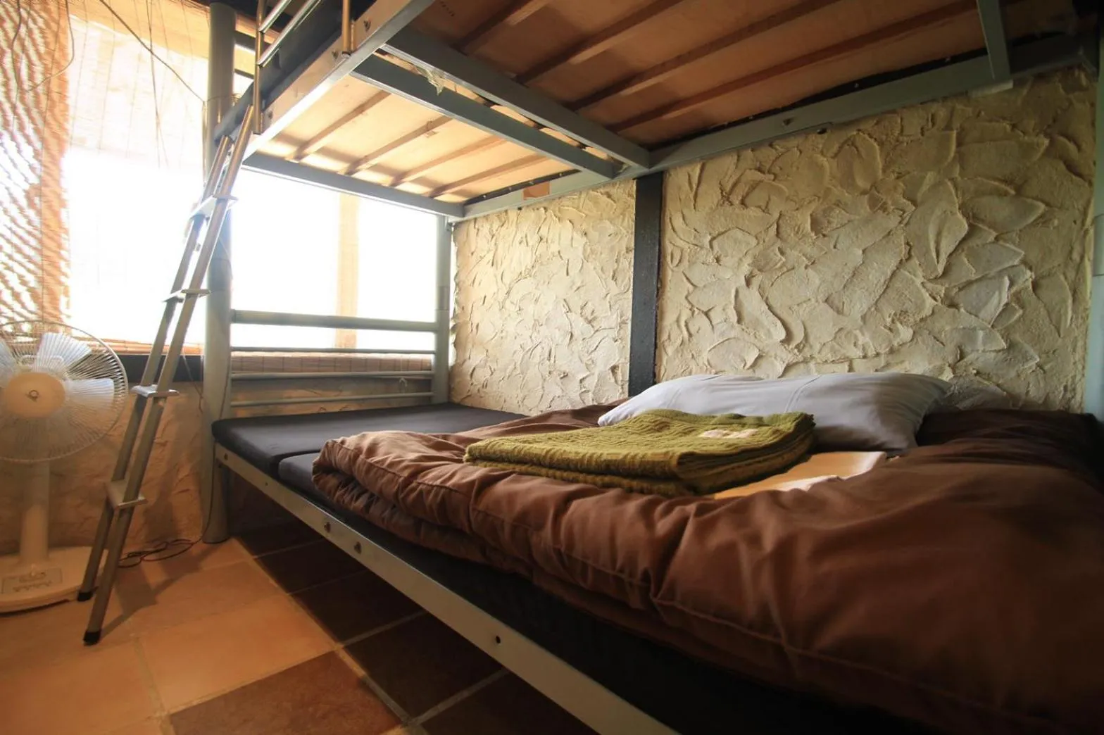 bunk bed, Bed in Taketomijima Guesthouse and je Taime