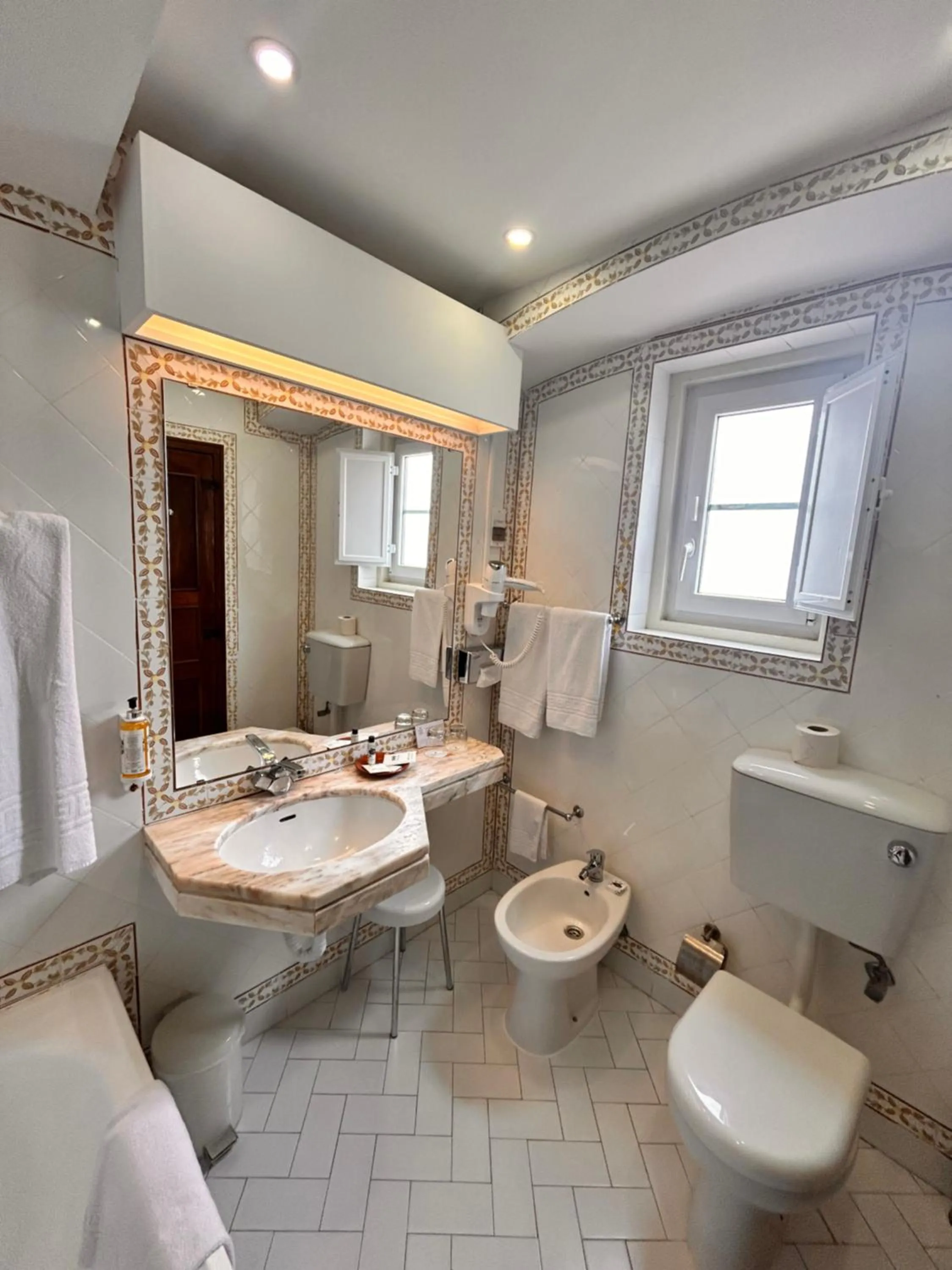 Toilet in Pousada de Marvao