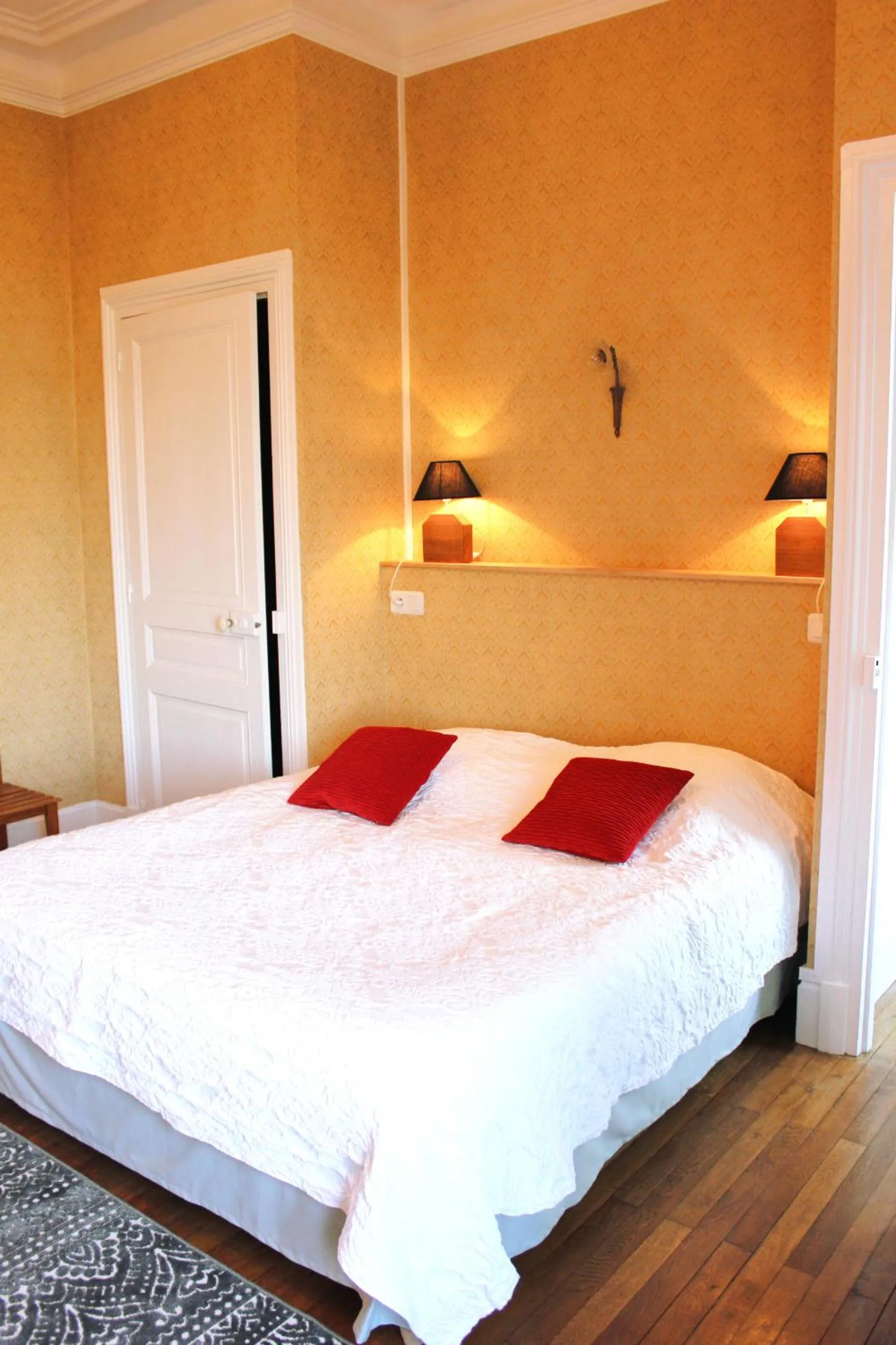Bed in Chateau du Gerfaut