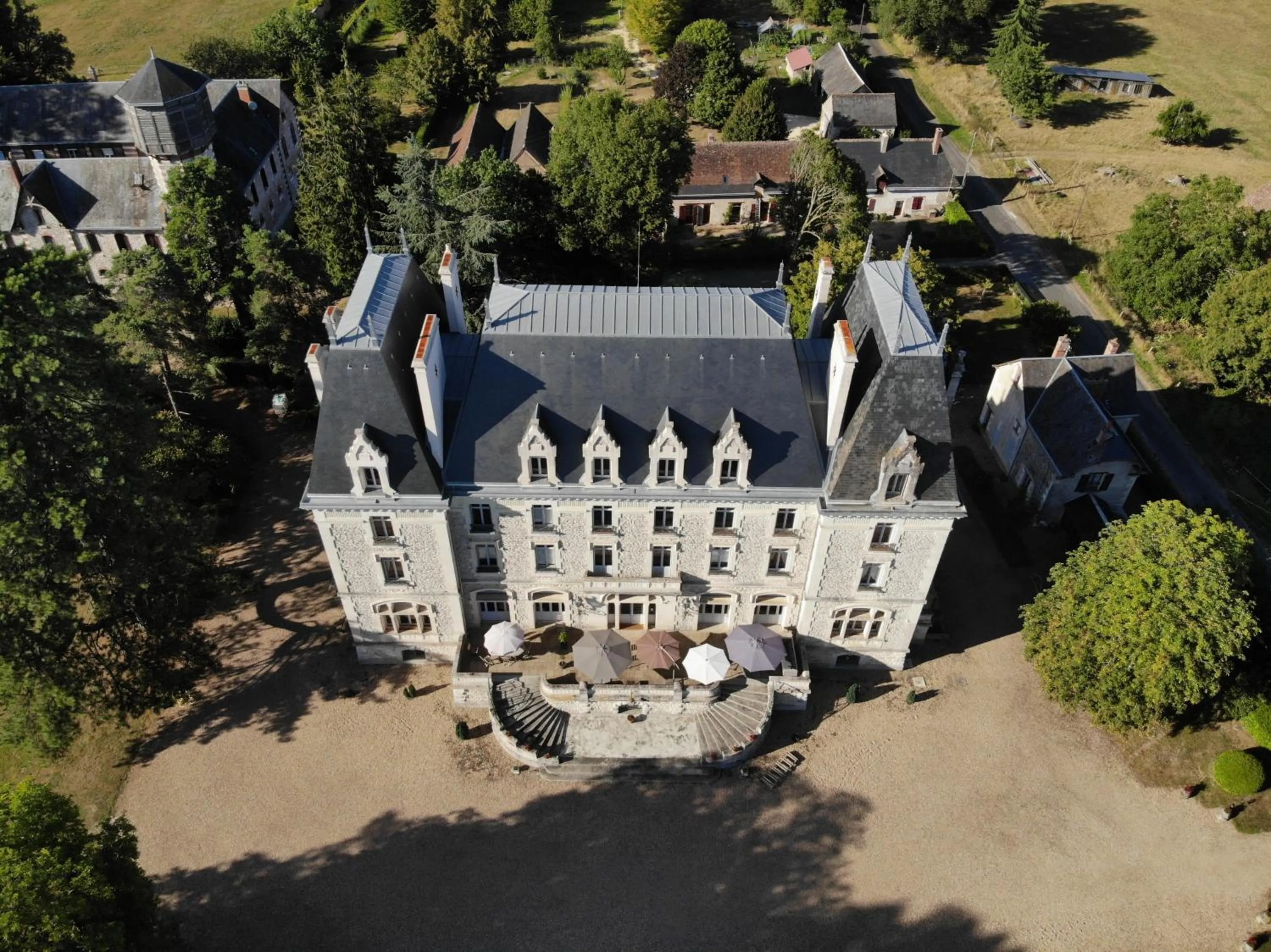Garden view in Chateau du Gerfaut