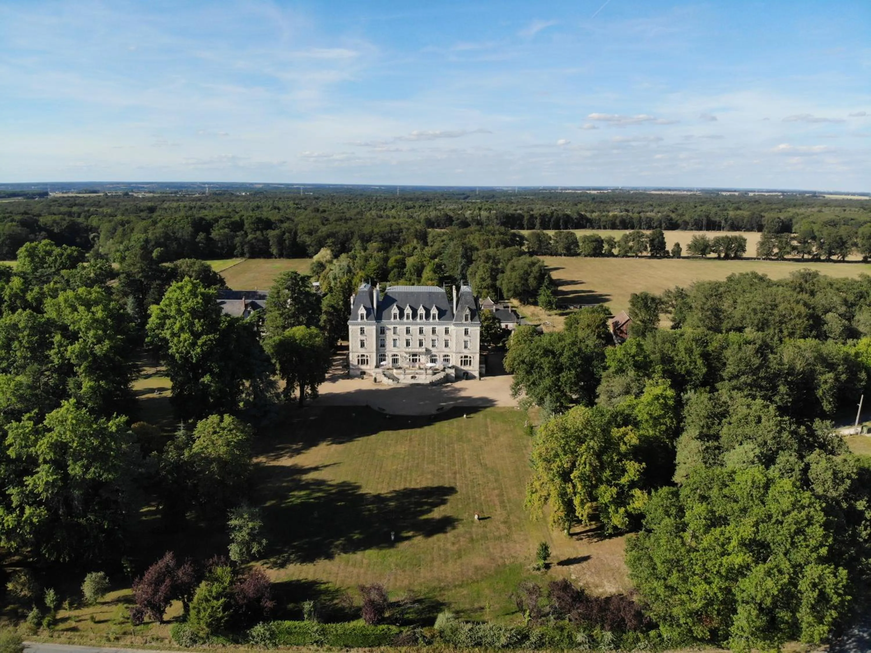 Garden view in Chateau du Gerfaut