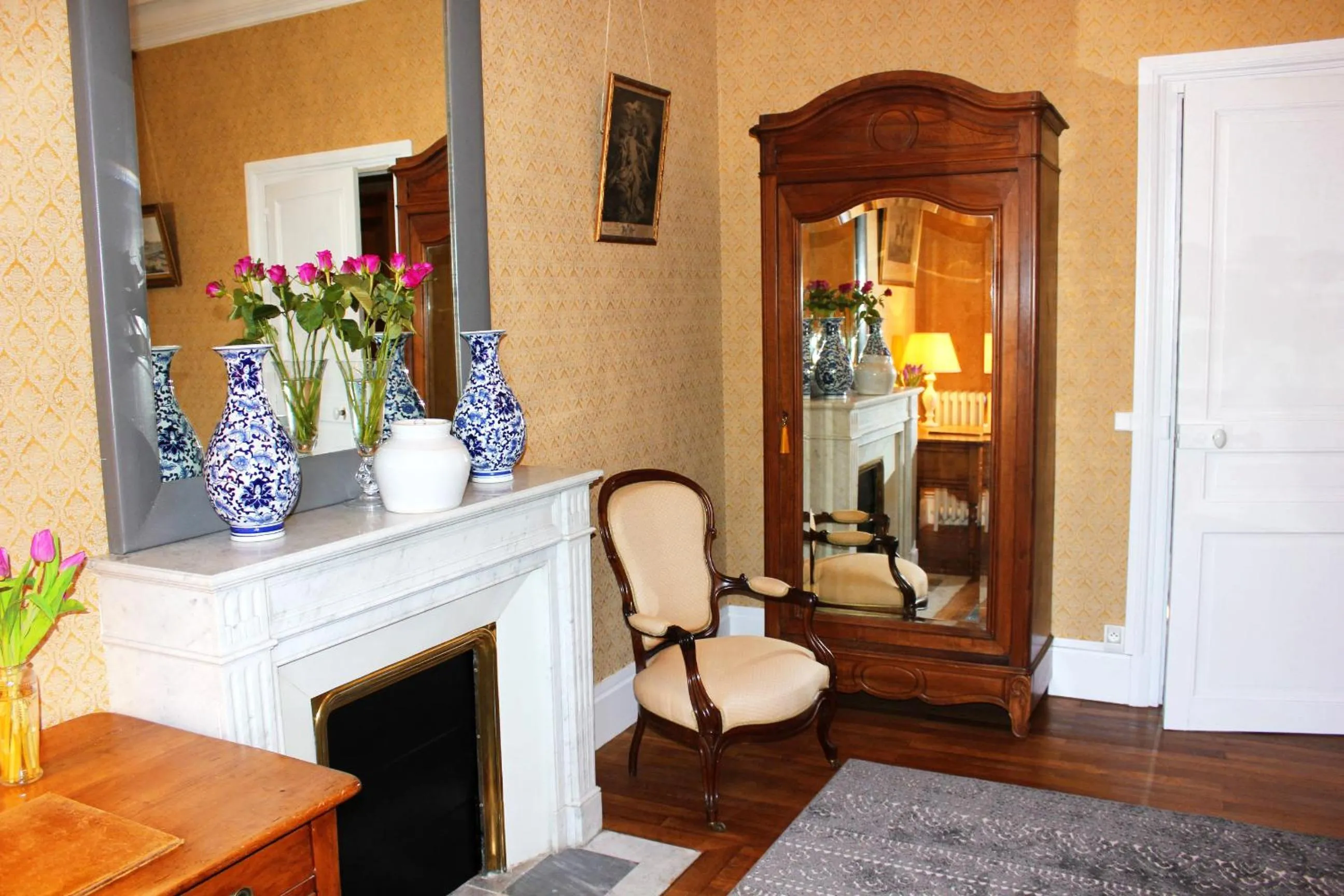 Seating area in Chateau du Gerfaut