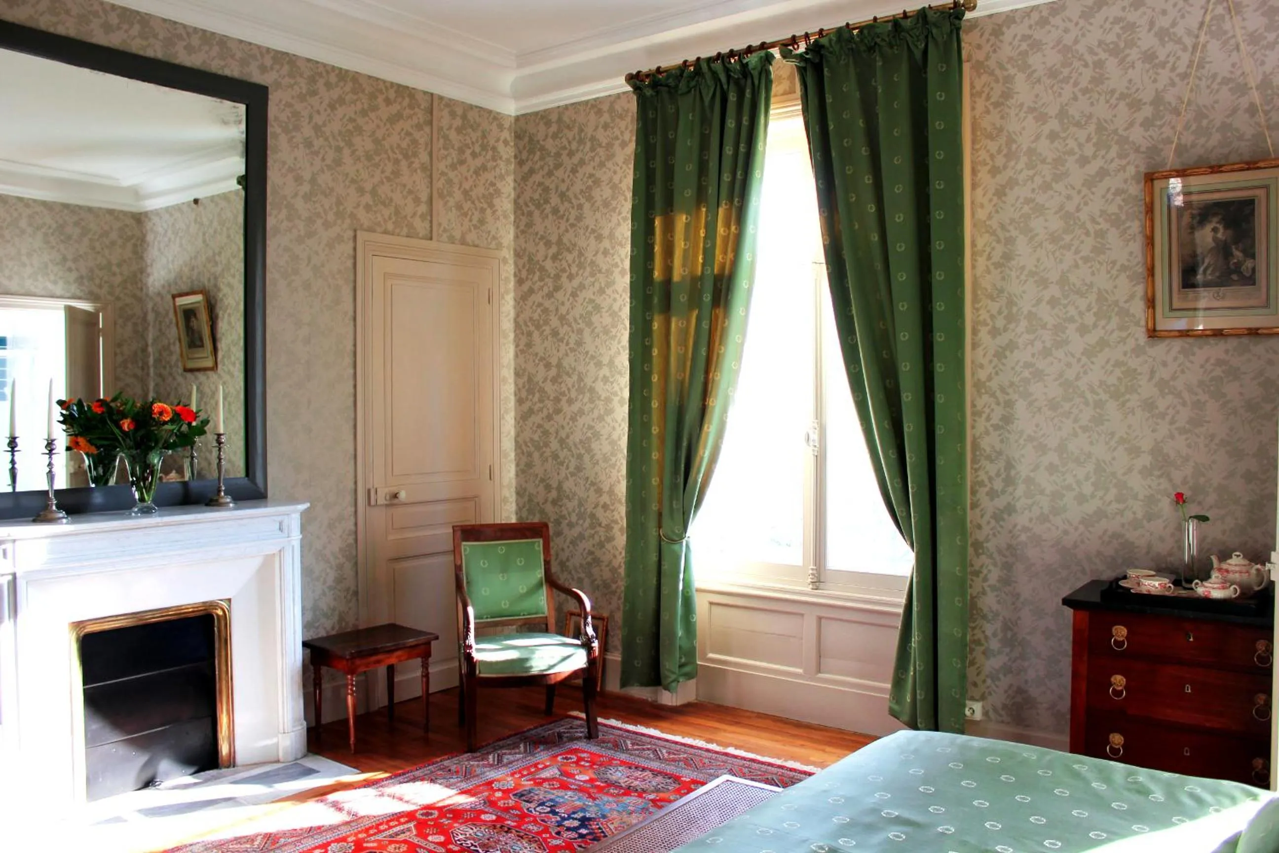 Photo of the whole room in Chateau du Gerfaut