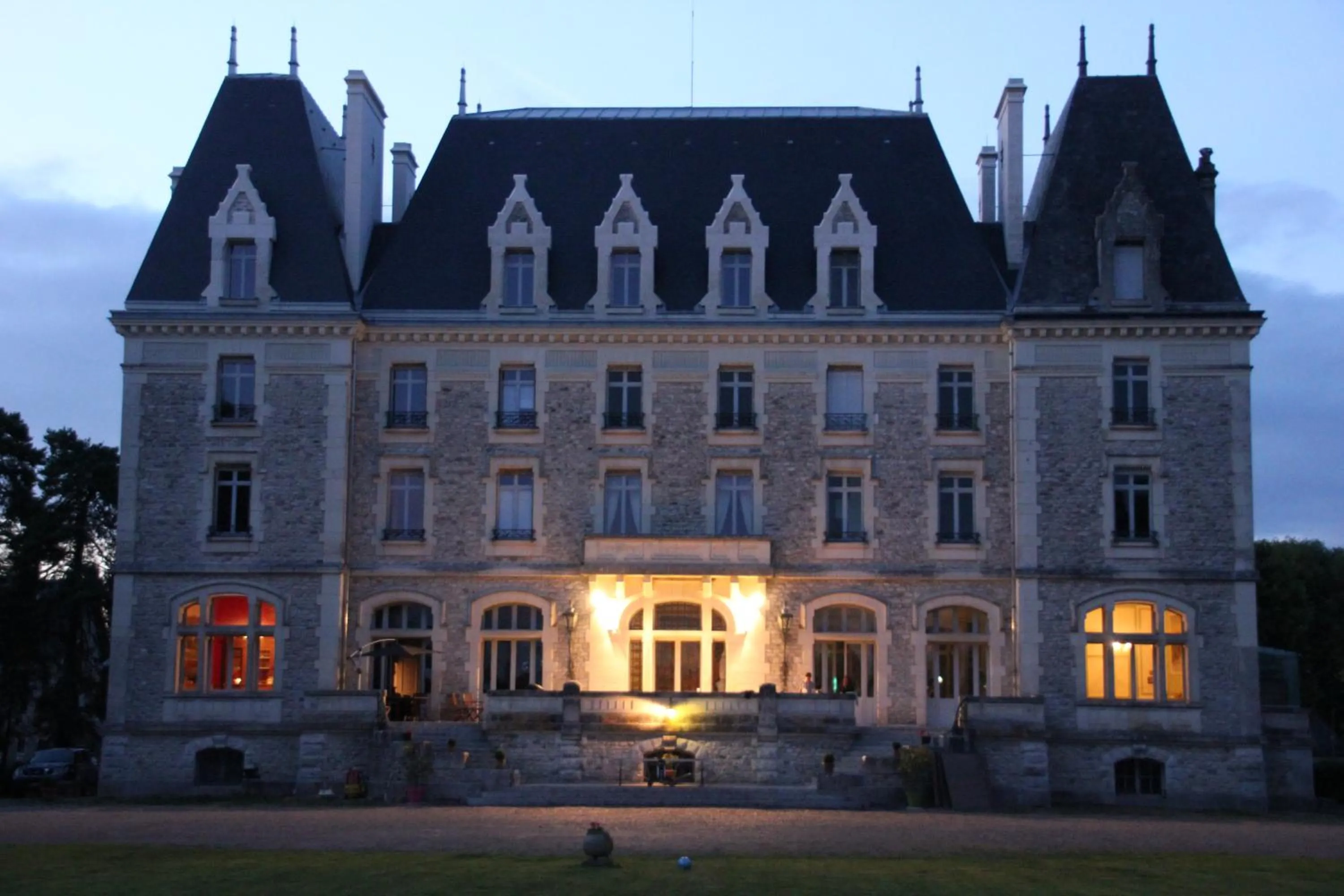 Facade/entrance in Chateau du Gerfaut
