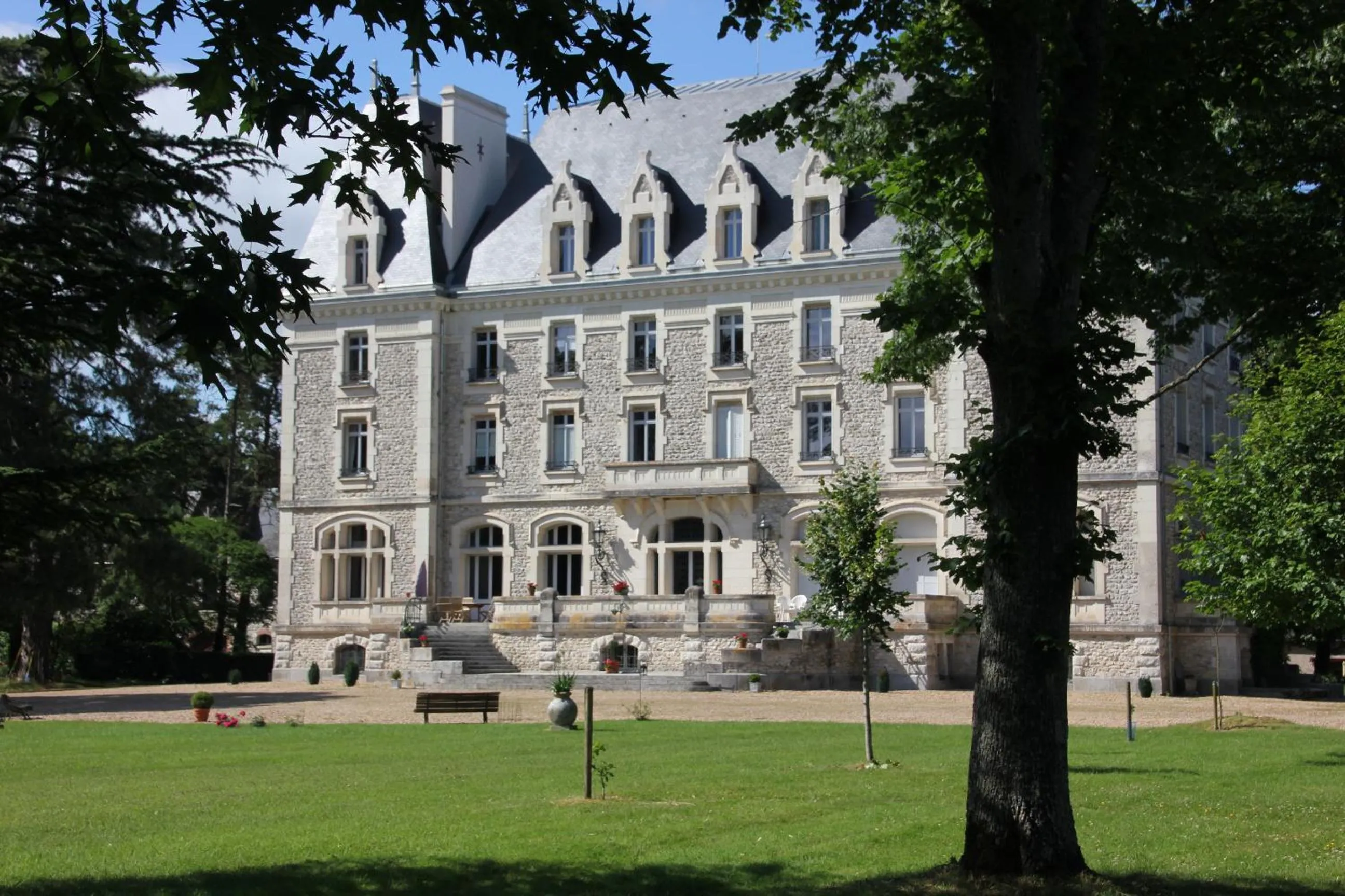 Facade/entrance in Chateau du Gerfaut