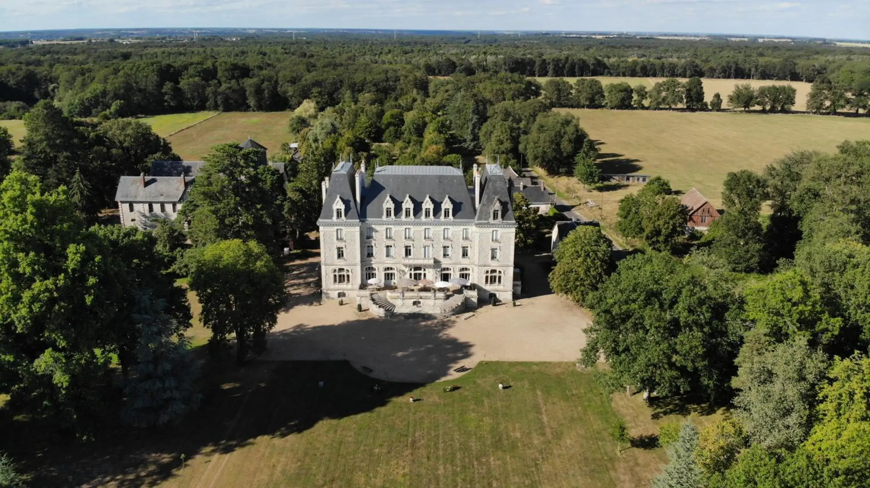Chateau du Gerfaut Chateau du Gerfaut