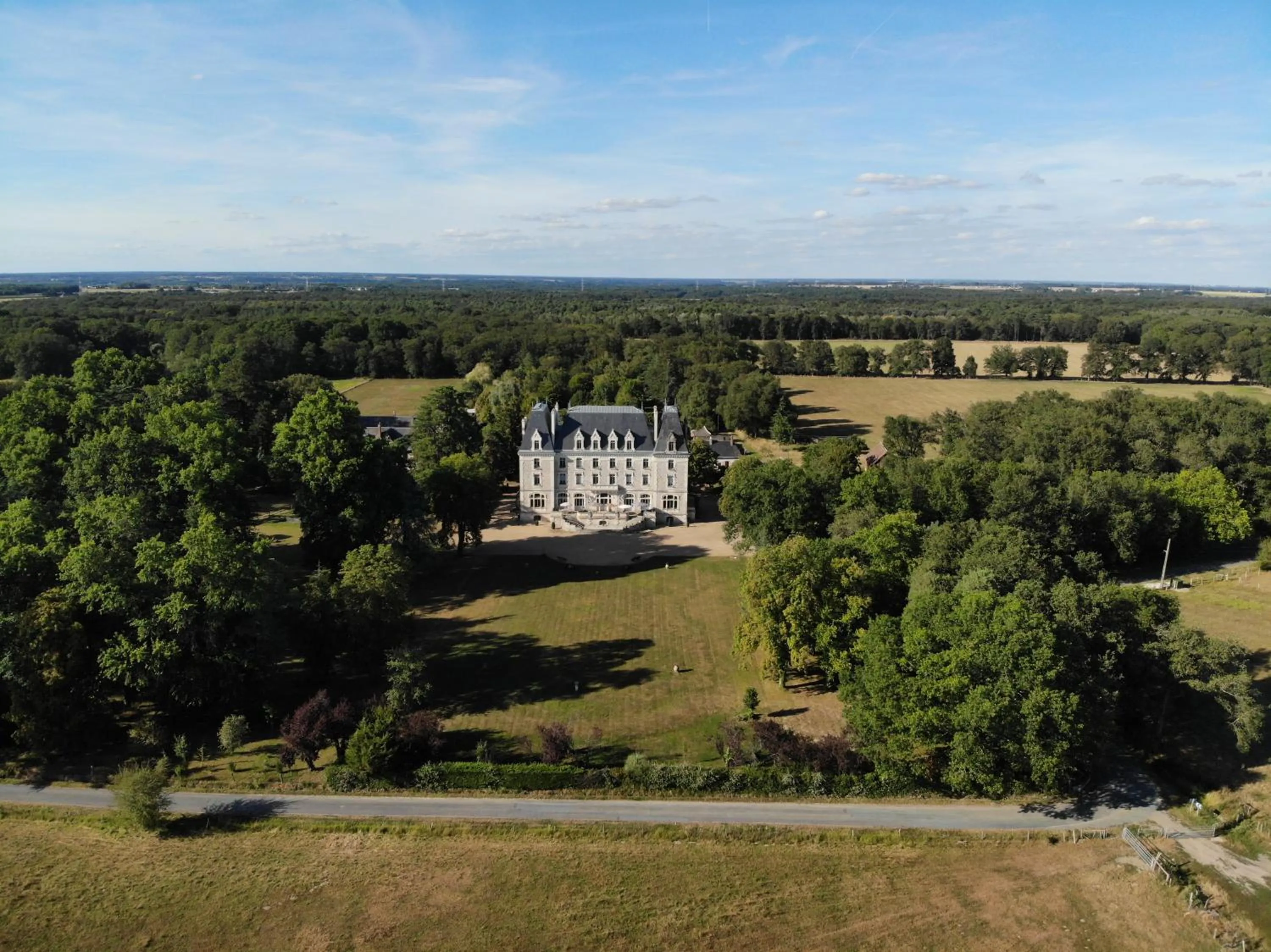 Facade/entrance in Chateau du Gerfaut