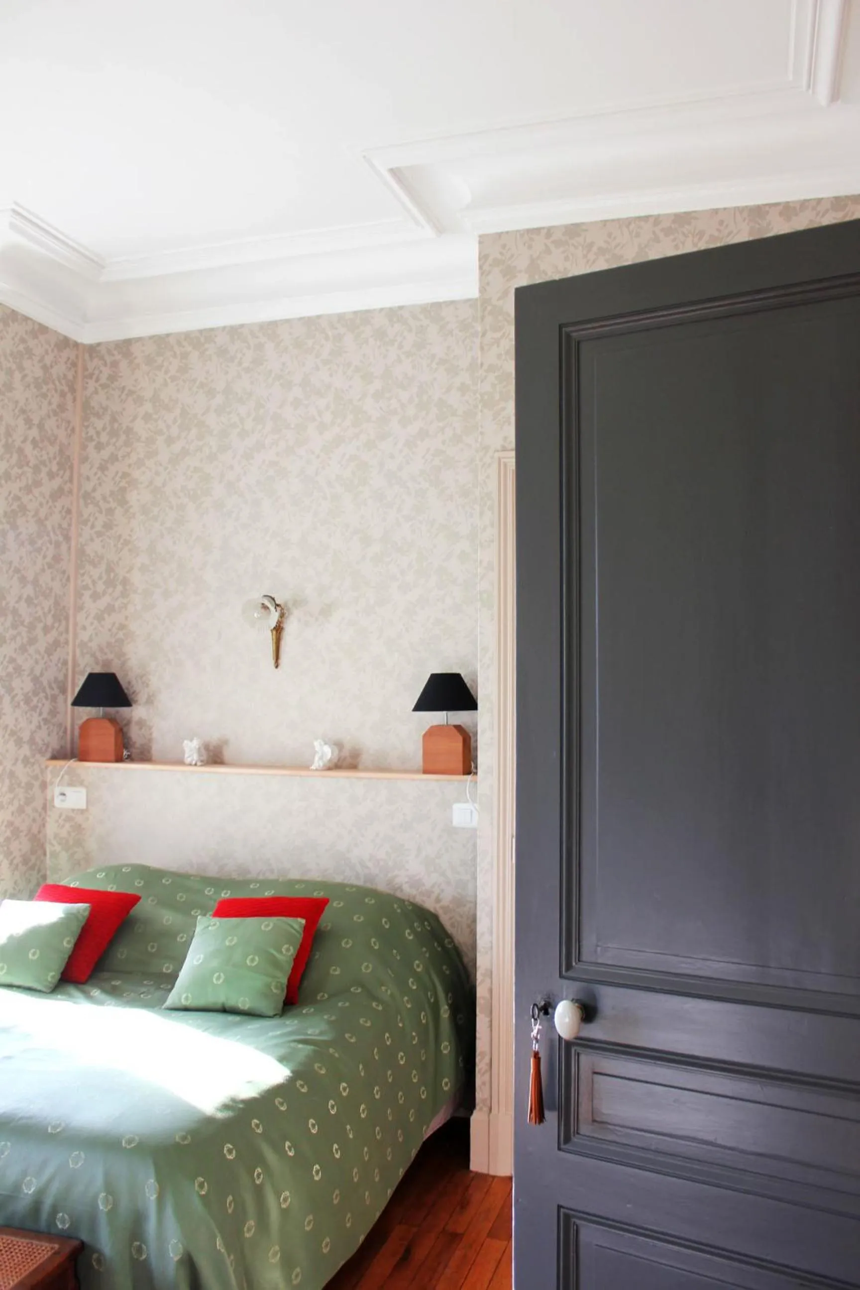 Bed in Chateau du Gerfaut