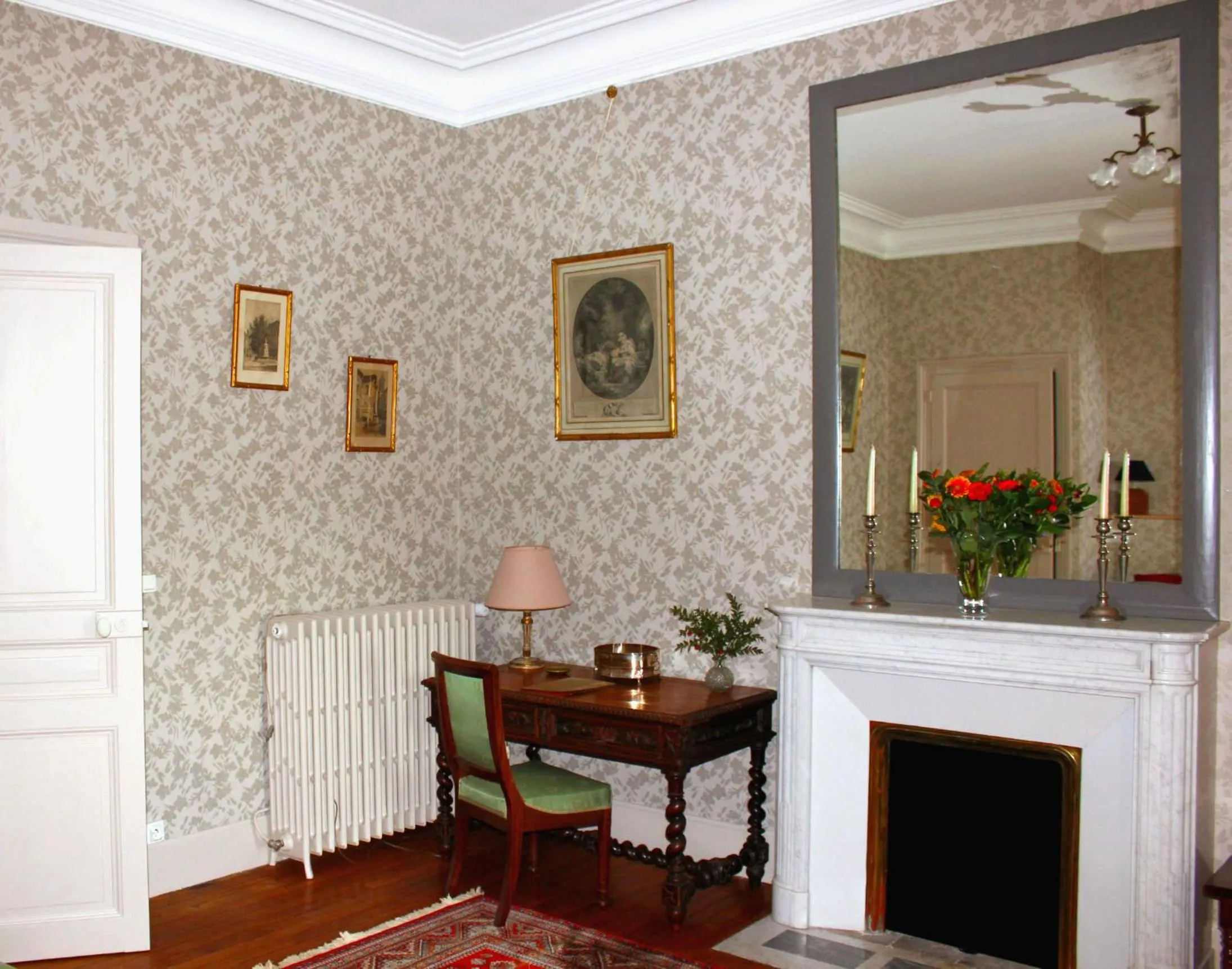 Photo of the whole room in Chateau du Gerfaut
