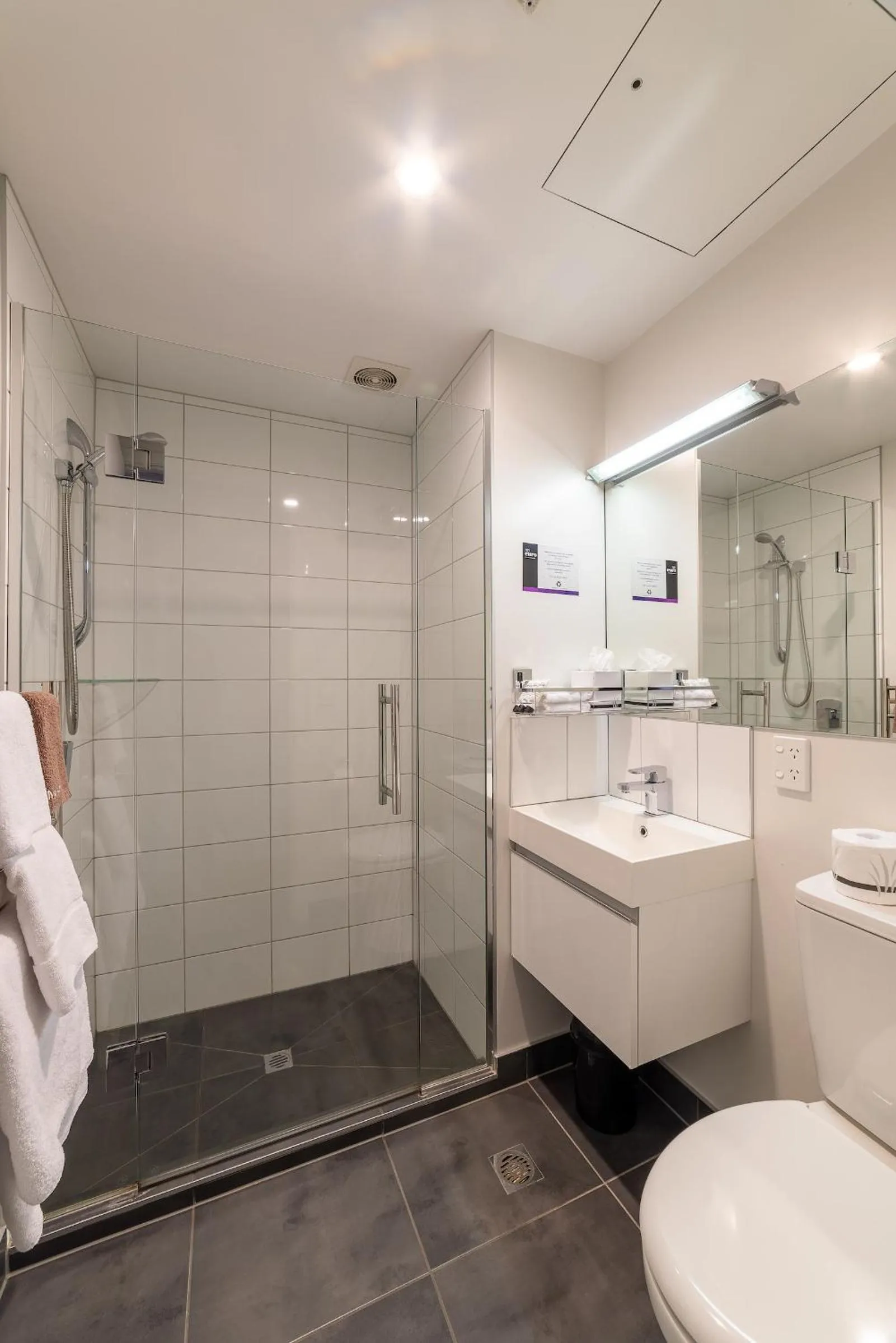 315 Euro Motel and Serviced Apartments