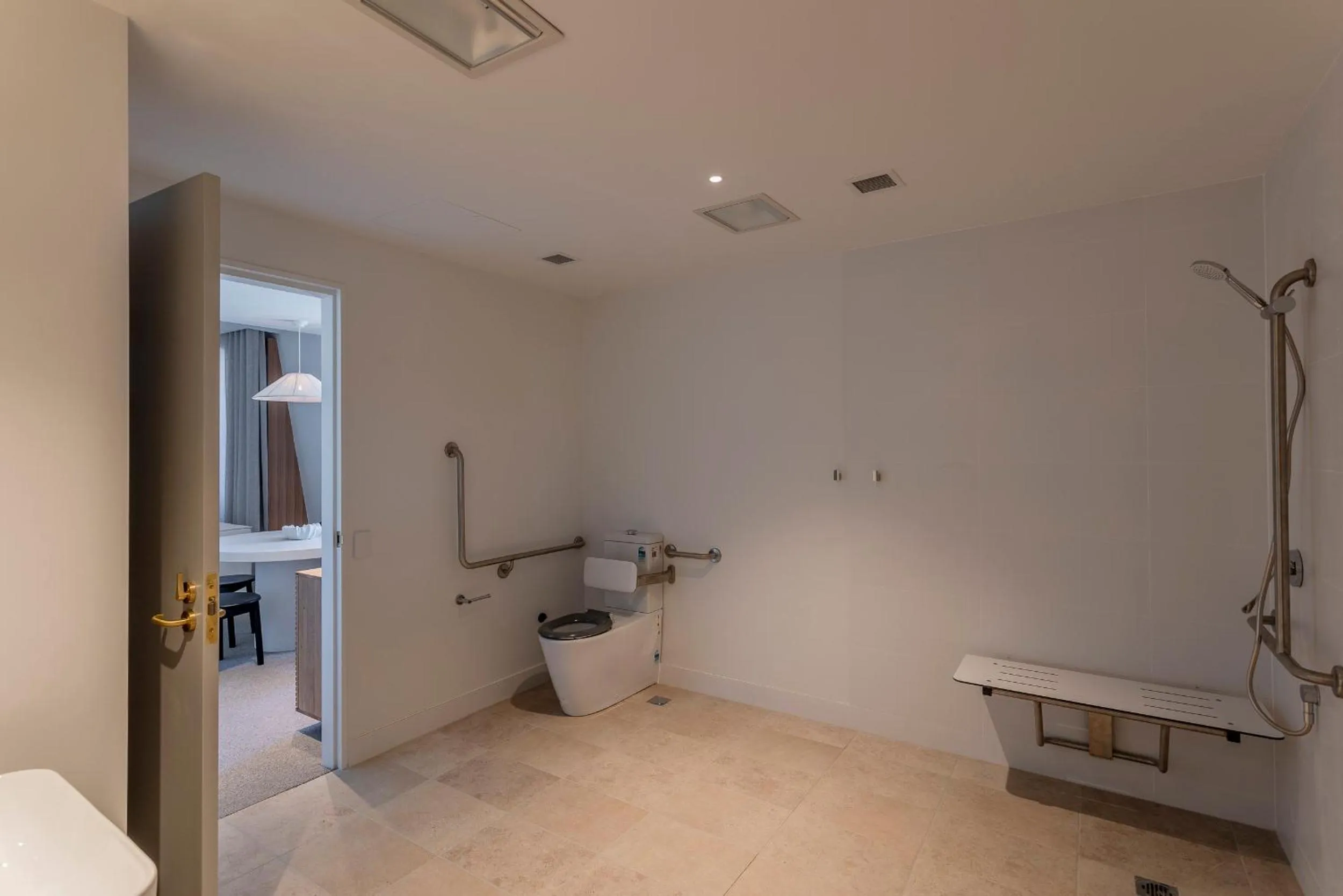 Bathroom in The Clairfield Hotel