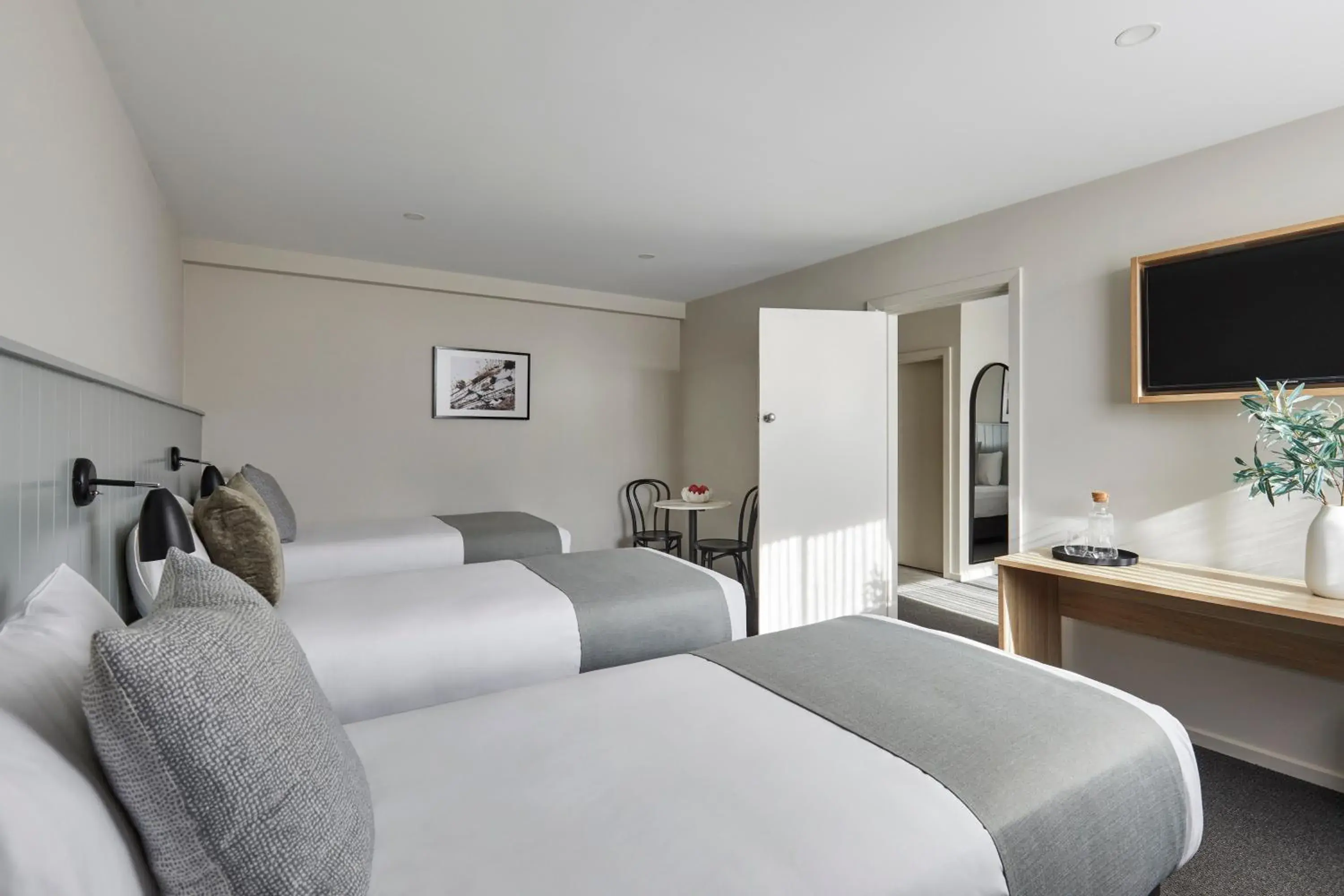 Olive Family Room in The Clairfield Hotel Olive Family Room in The Clairfield Hotel