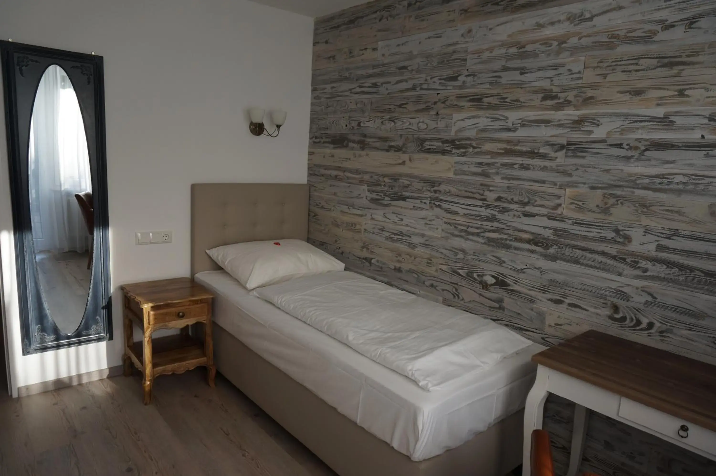 Photo of the whole room, Bed in Hotel Diana Garni Photo of the whole room, Bed in Hotel Diana Garni