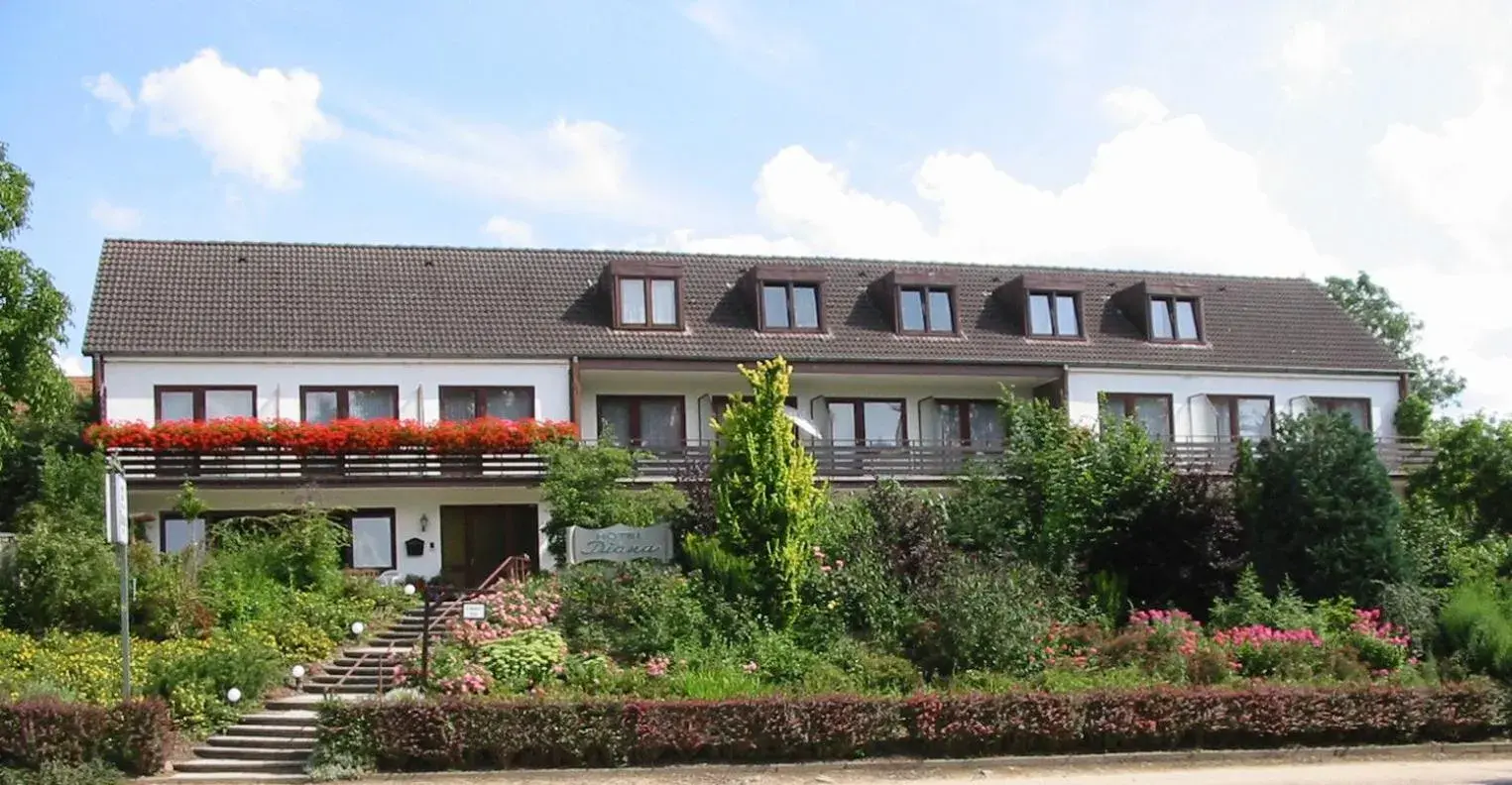 Facade/entrance in Hotel Diana Garni Facade/entrance in Hotel Diana Garni