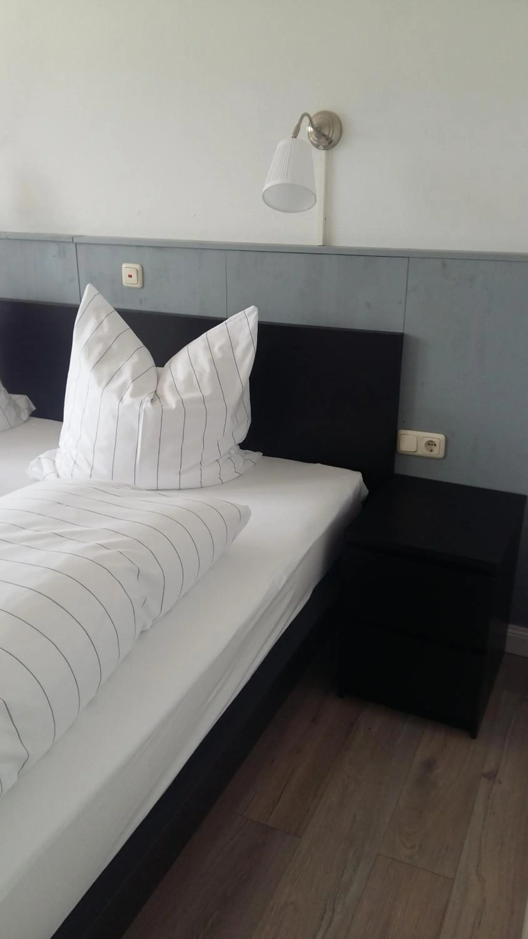 Bed in Zum Rebhang Bed & Breakfast