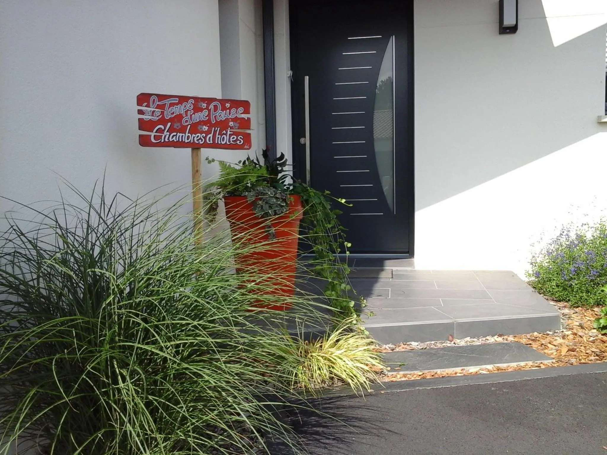 Facade/entrance in Le Temps d'une Pause