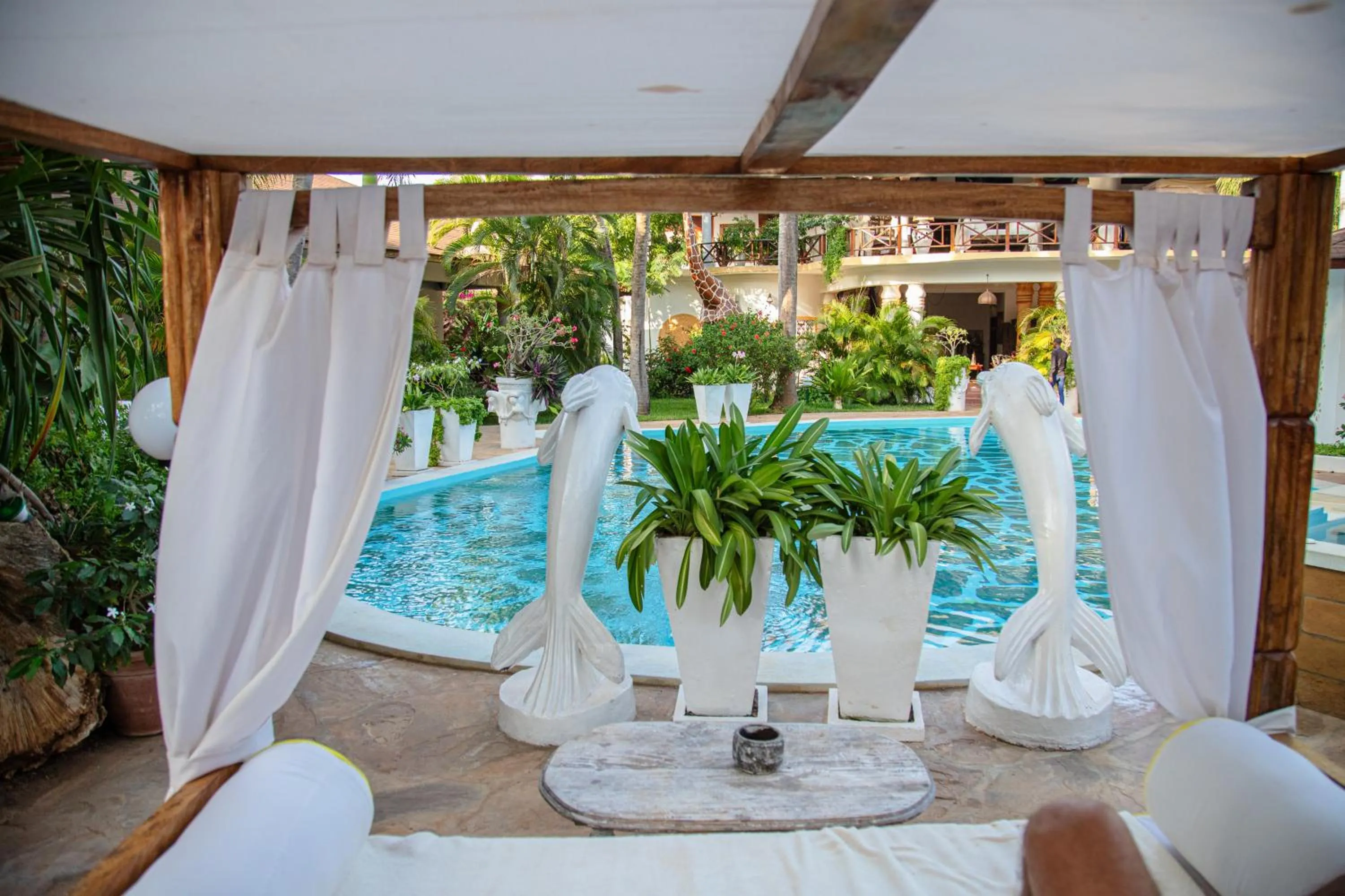 Swimming pool in African House Resort