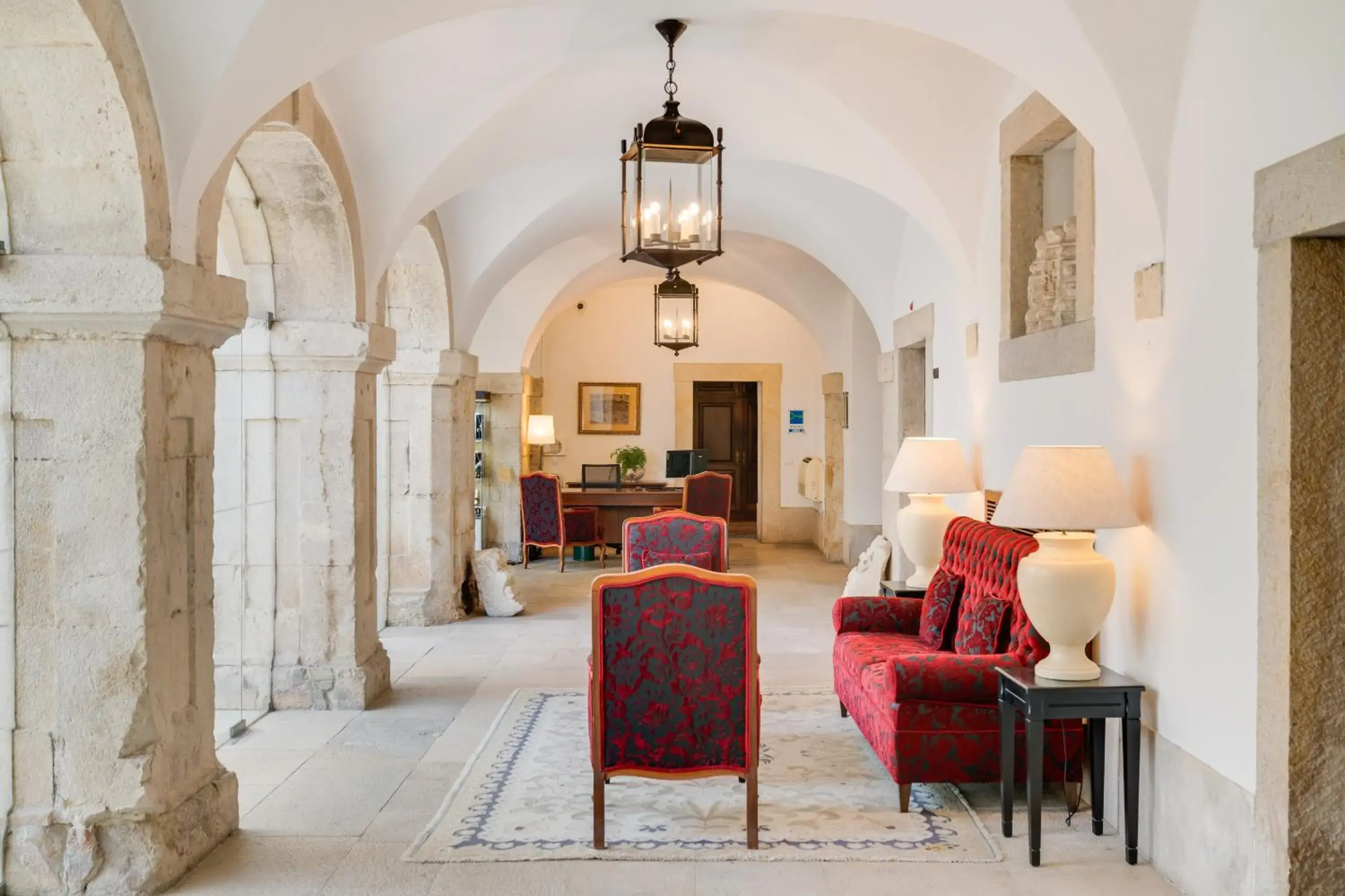 Lobby or reception in Pousada Castelo de Palmela Lobby or reception in Pousada Castelo de Palmela
