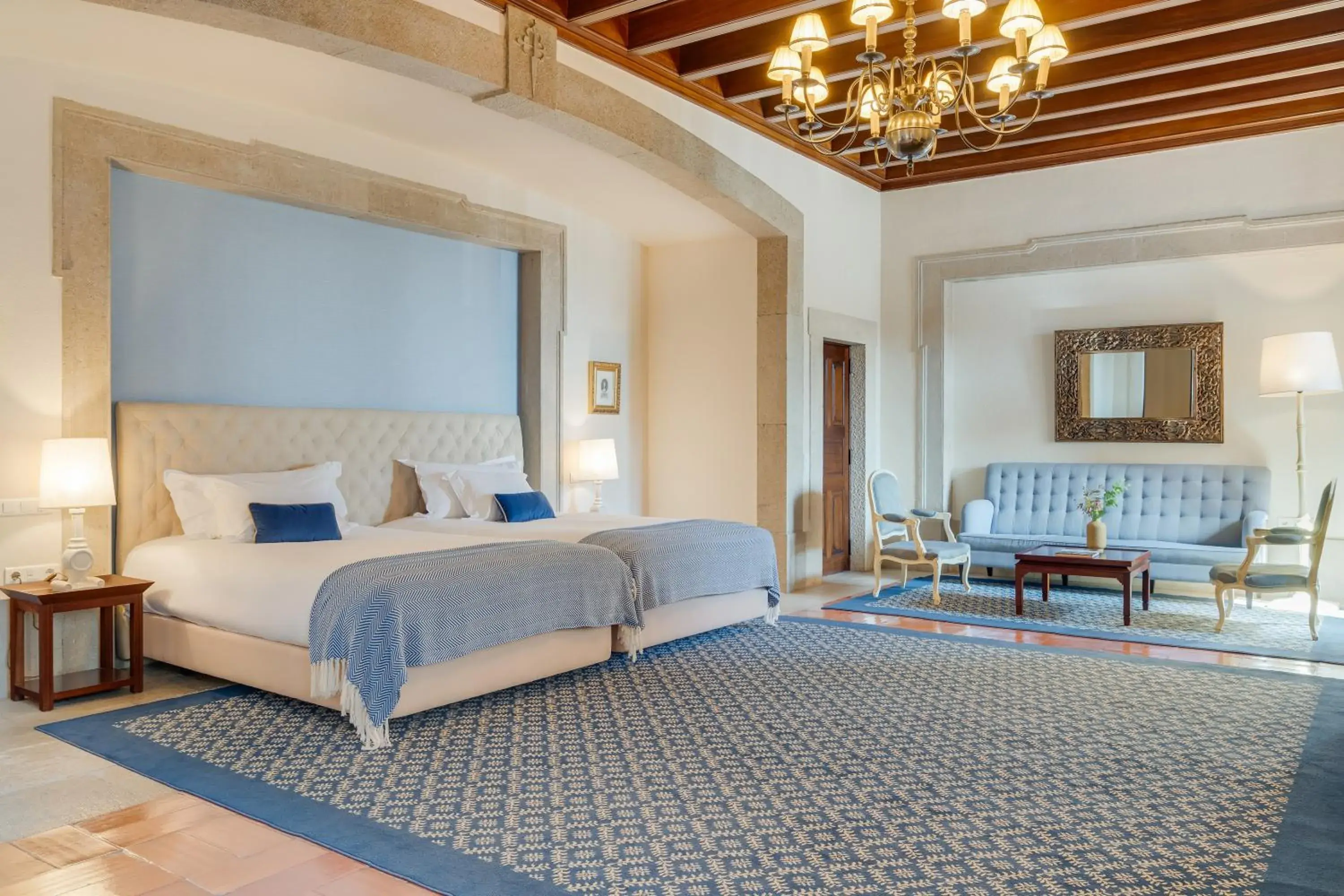 Bed in Pousada Castelo de Palmela Bed in Pousada Castelo de Palmela