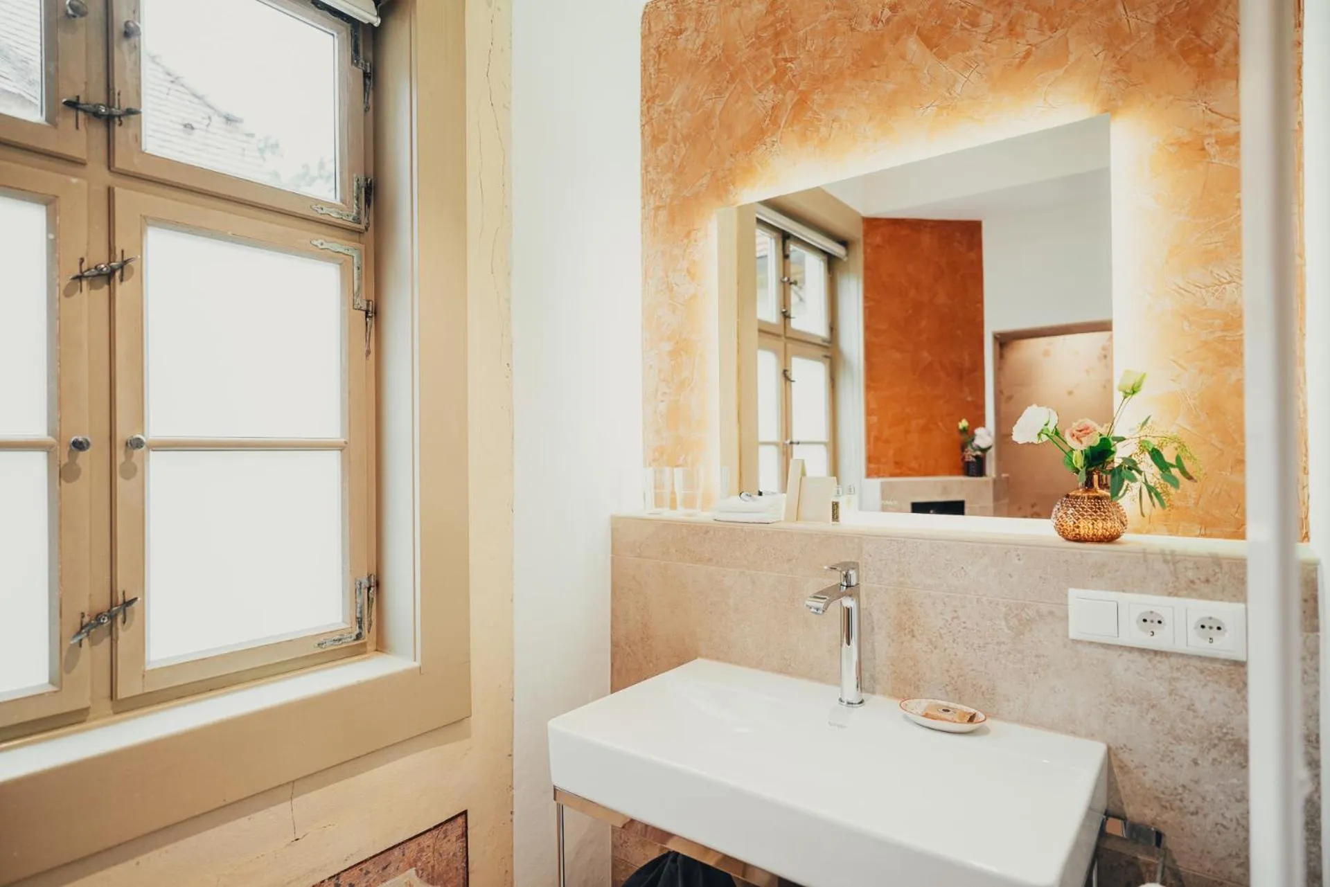 Bathroom in Villa Sorgenfrei und Restaurant Atelier Sanssouci