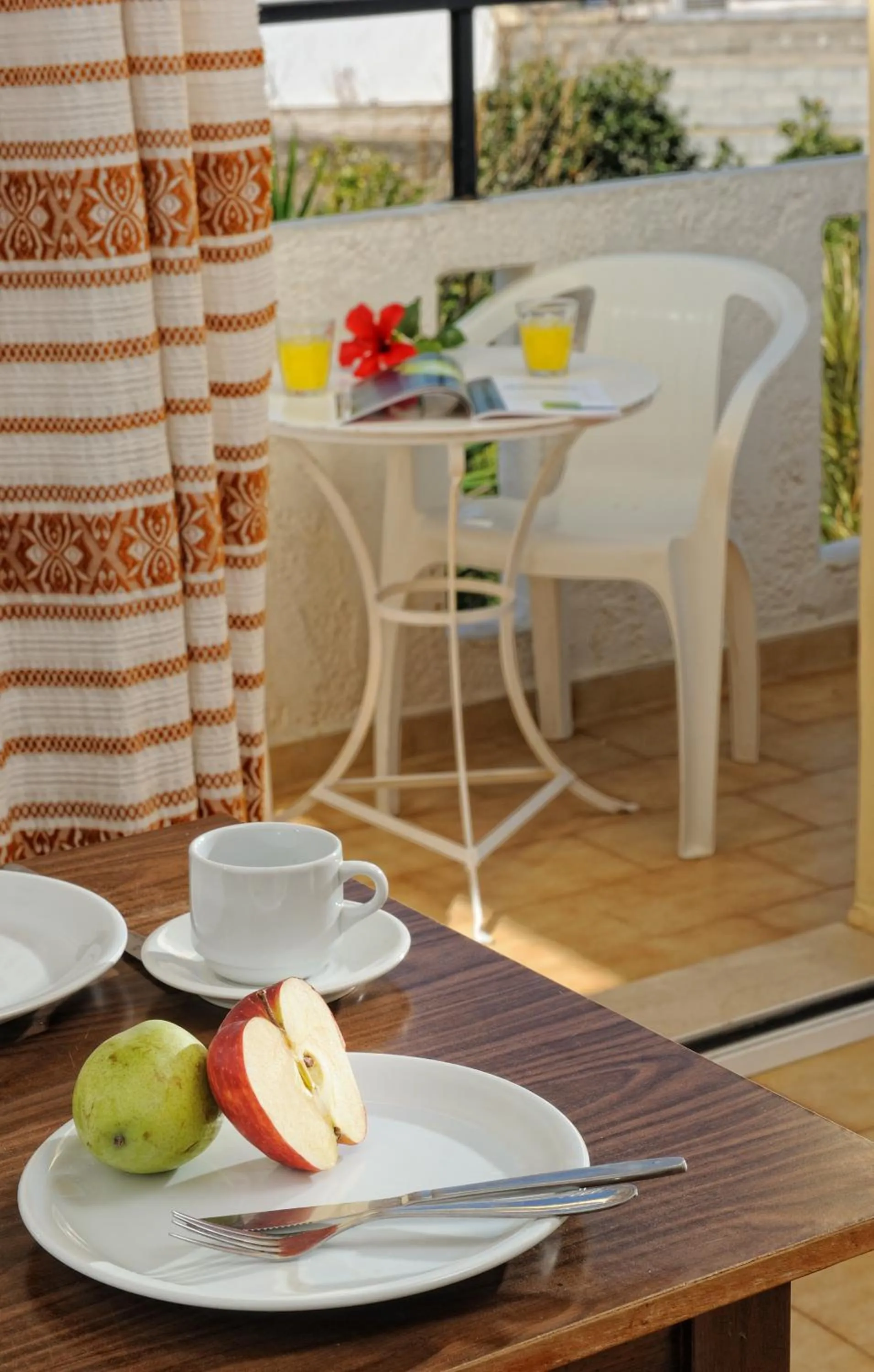 Coffee/tea facilities in Stelios Residence Apartments