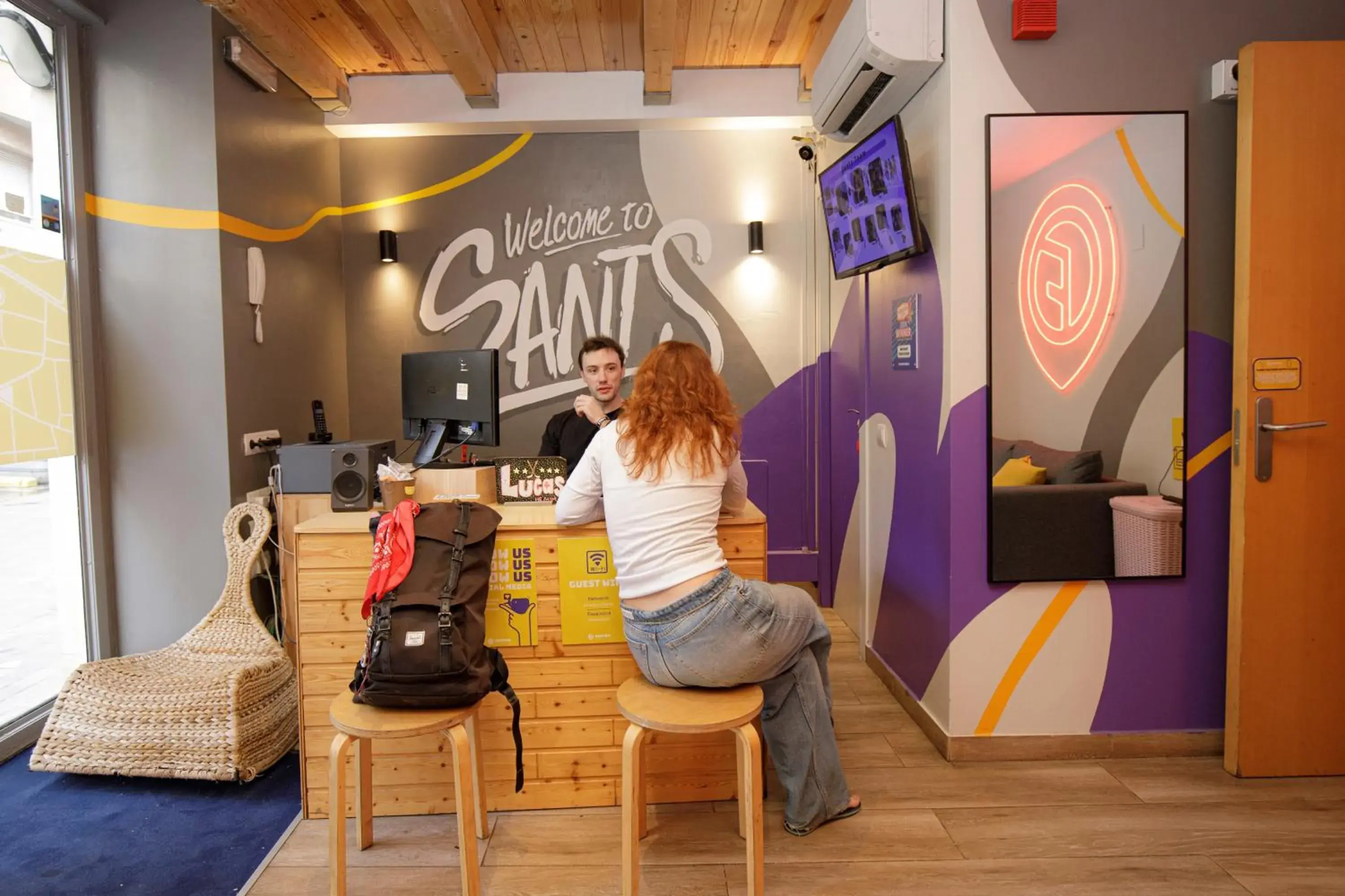 Lobby or reception in Onefam Sants Lobby or reception in Onefam Sants