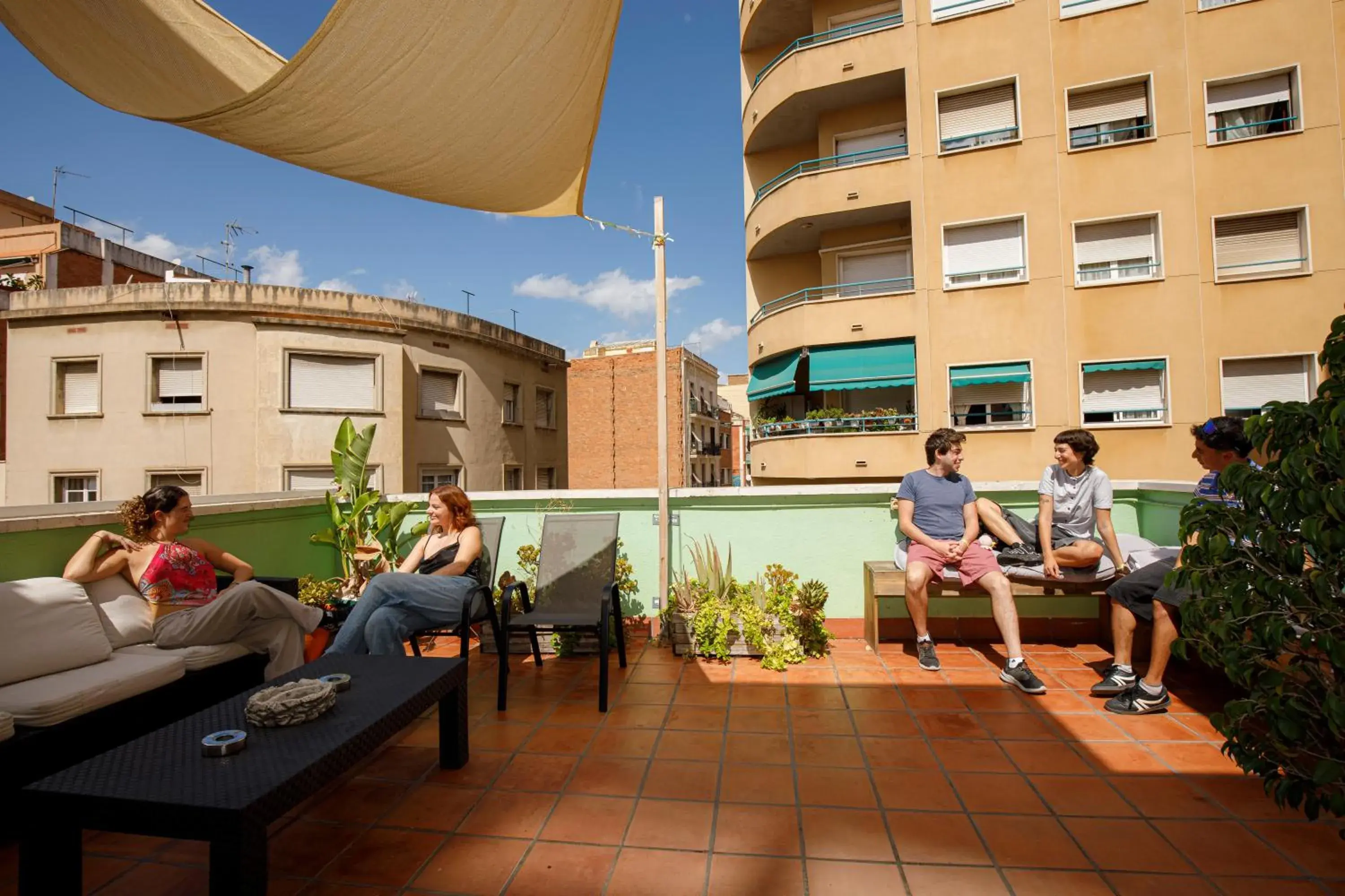 View (from property/room) in Onefam Sants View (from property/room) in Onefam Sants