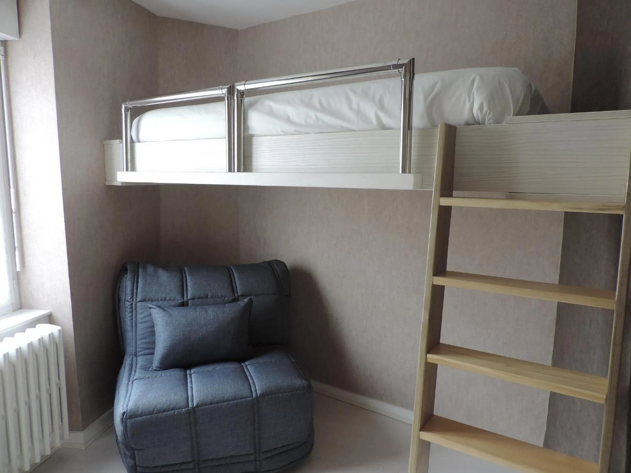 Photo of the whole room in Logis Hôtel Restaurant Cazes Arazat